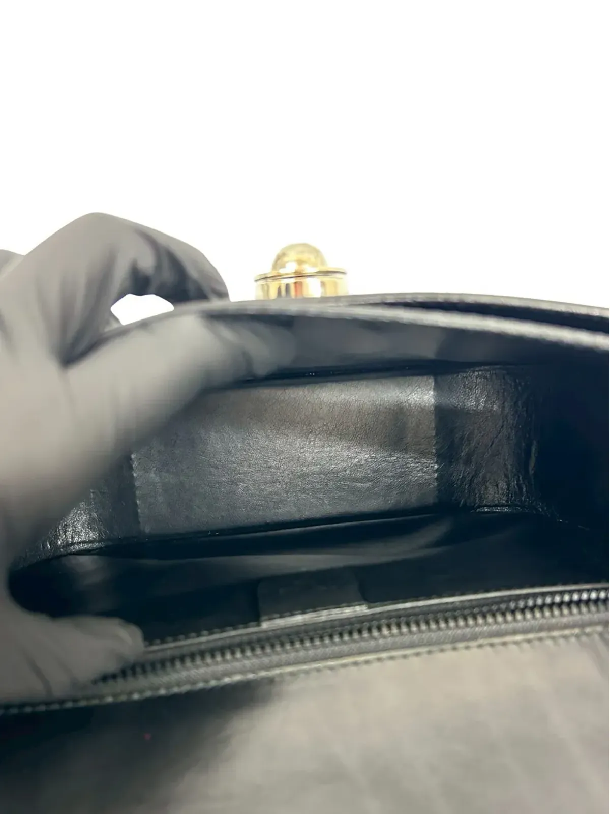 Celine ビンテージ 2009 レザー ロータリング・プラネット トップハンドルバッグ - ブラック - 画像4