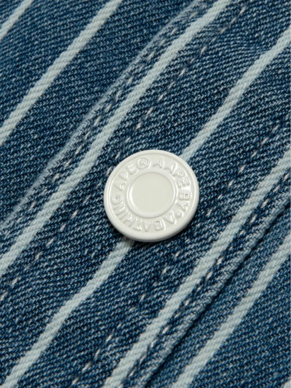 AAPE BY *A BATHING APE® ストライプポケットシャツ ブルー - 画像3