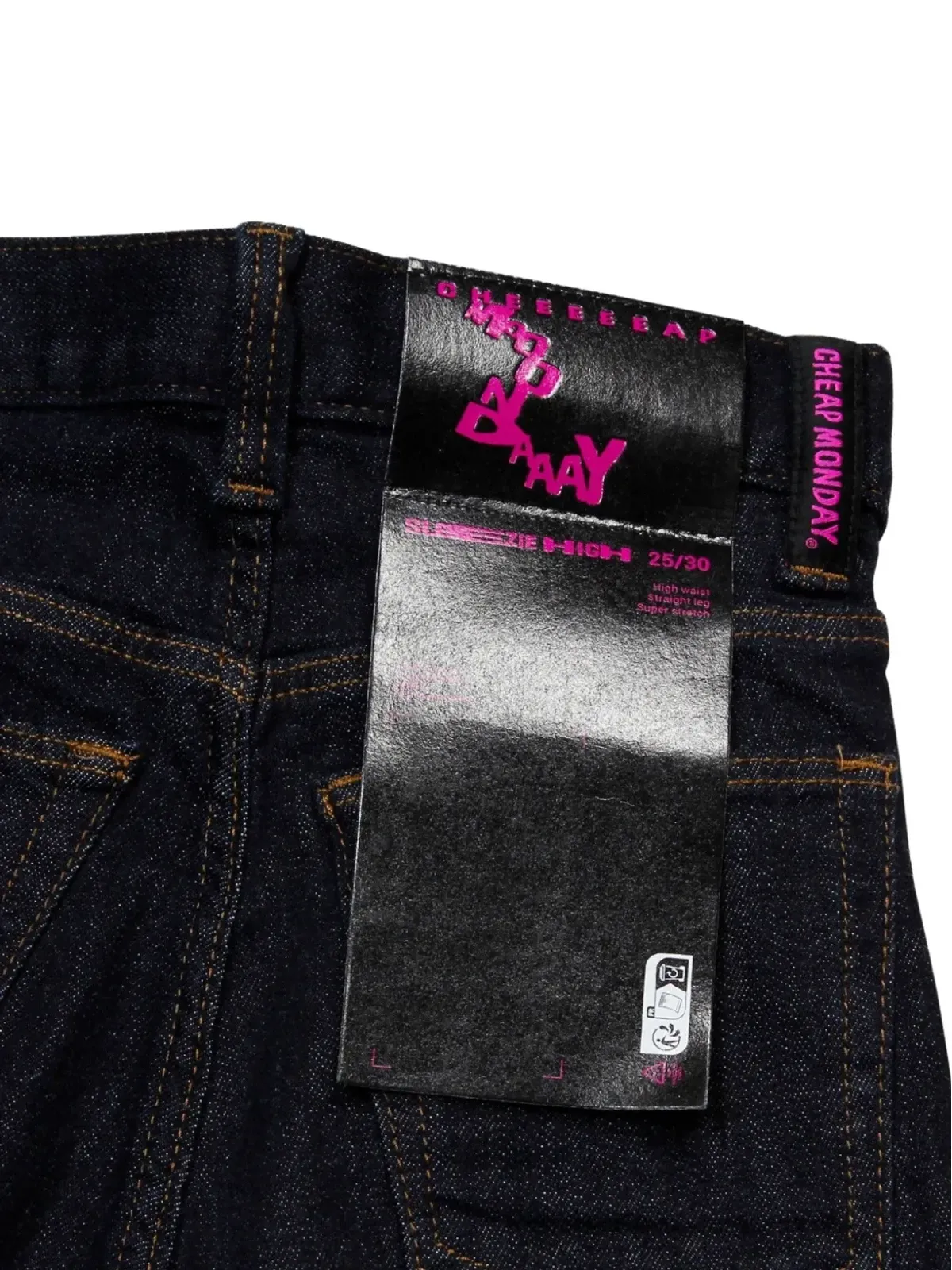 Cheap Monday Sleezie High スキニージーンズ - 画像4