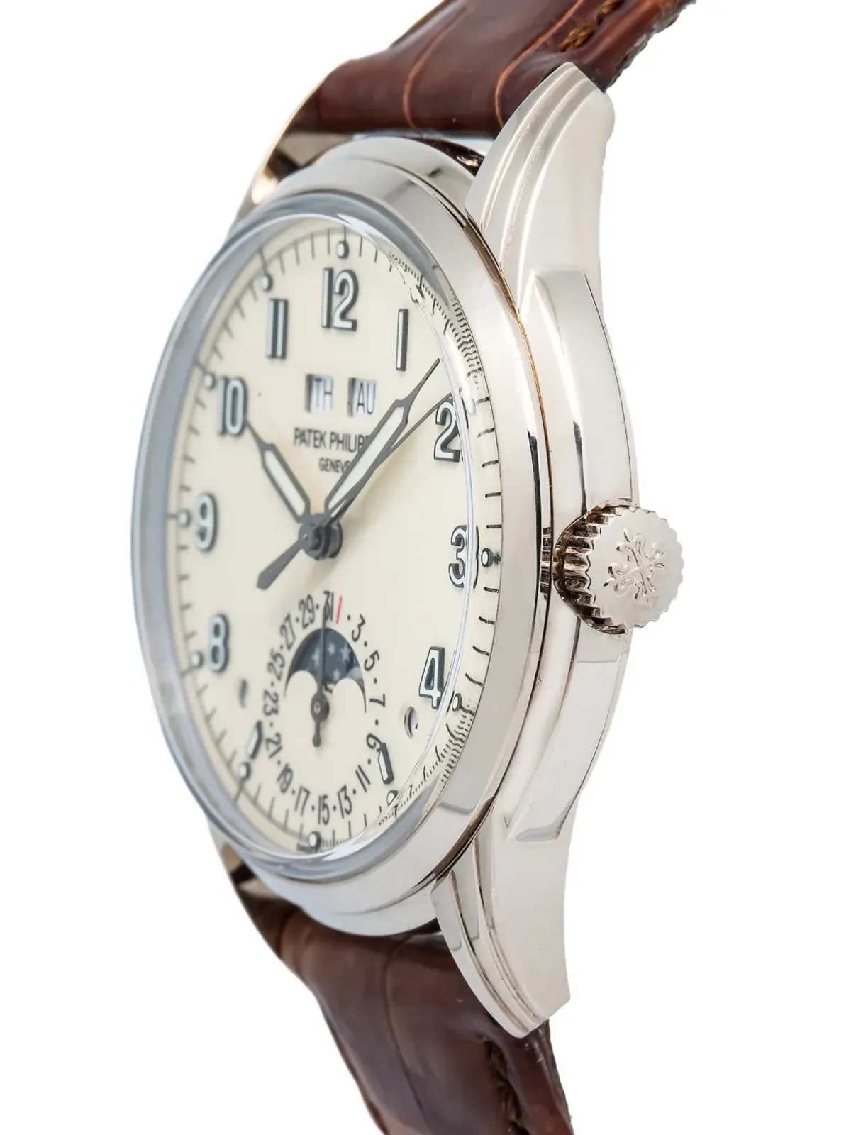 Patek Philippe Pre-Owned クリーム系ダイヤル ラウンドケース パーペチュアルカレンダー - 画像4