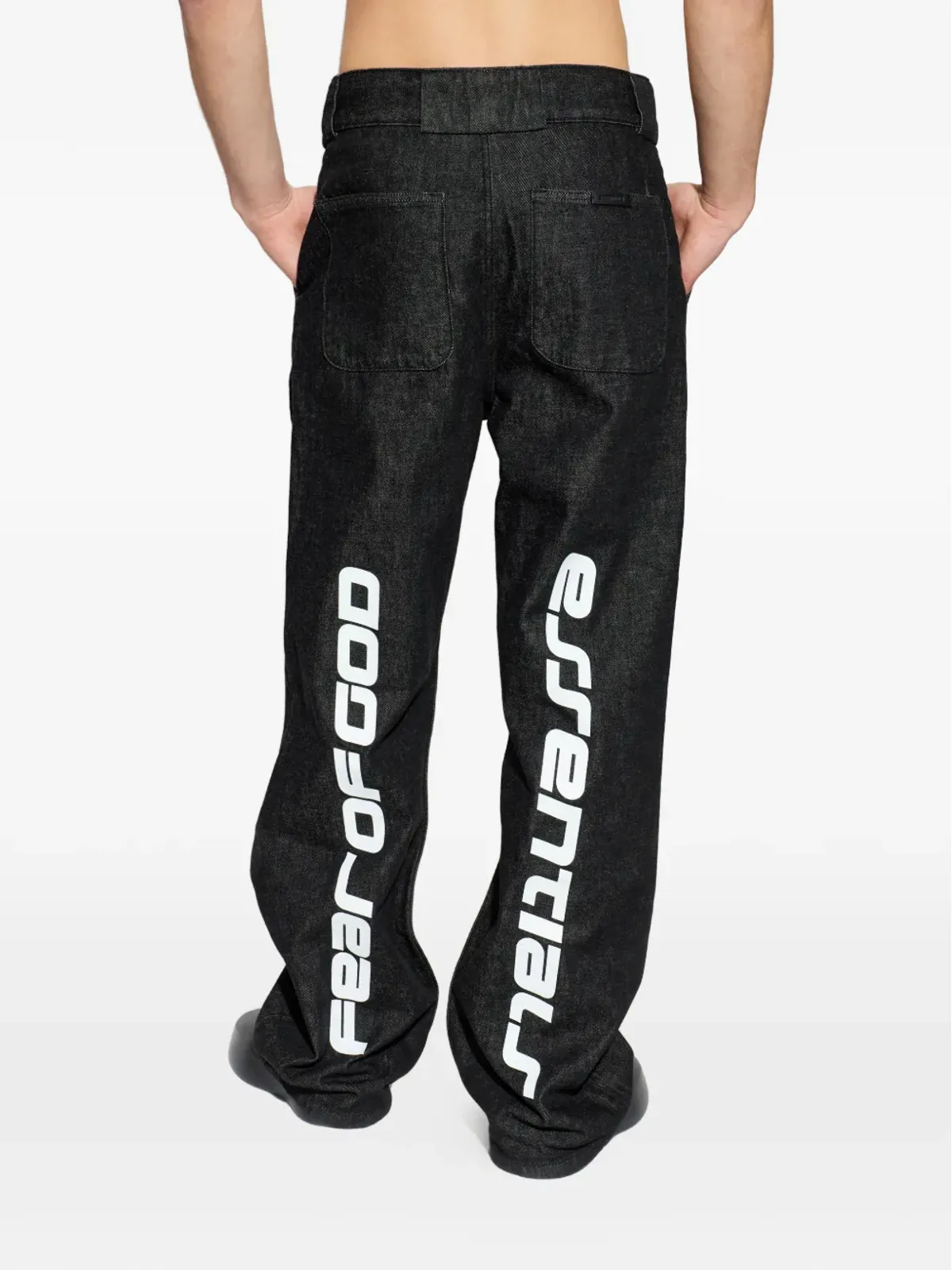 FEAR OF GOD ESSENTIALS ワークロゴジーンズ ブラック - 画像4