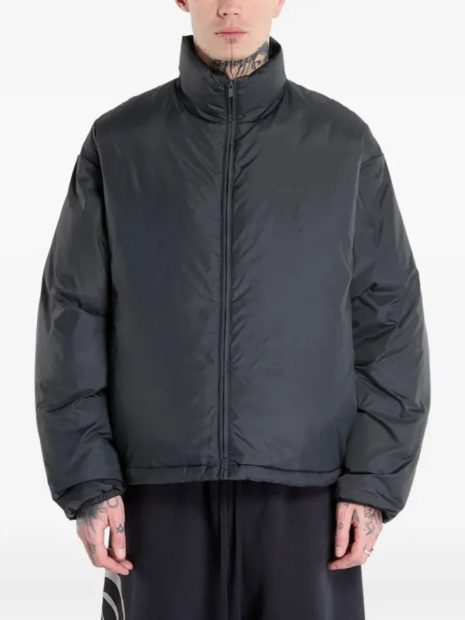 Fear of God ESSENTIALS FEAR OF GOD ESSENTIALS リップストップパディッドジャケットの商品画像