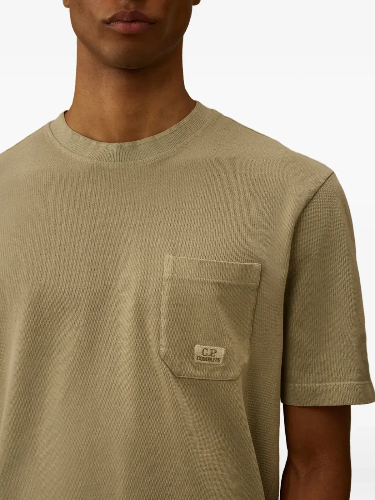 C.P. Company 半袖ポケット付きTシャツ - 画像5