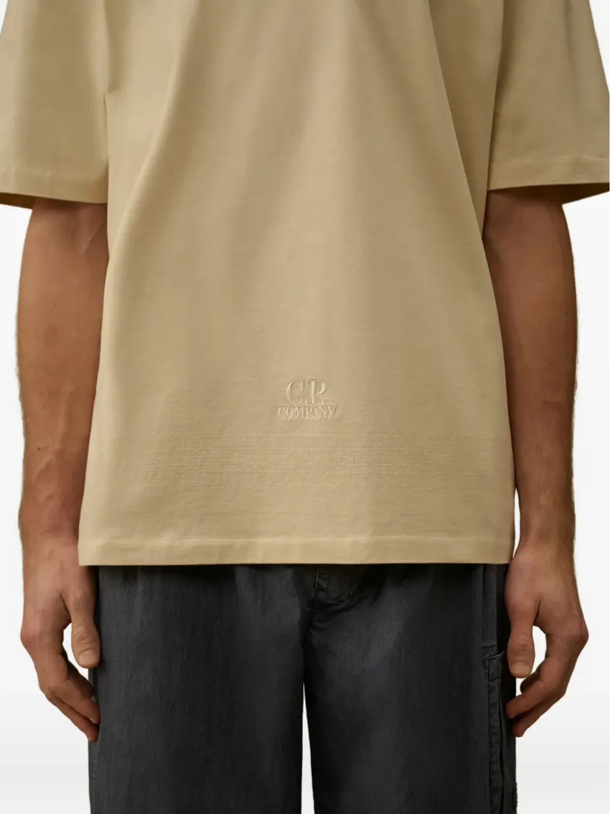 C.P. Company 半袖クルーネック Tシャツ - ベージュ - 画像5