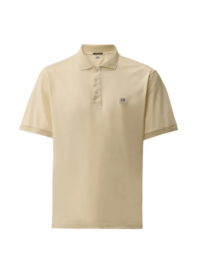 C.P. Company C.P. Company ボタン付きロゴディテール ポロシャツ - イエローの商品画像