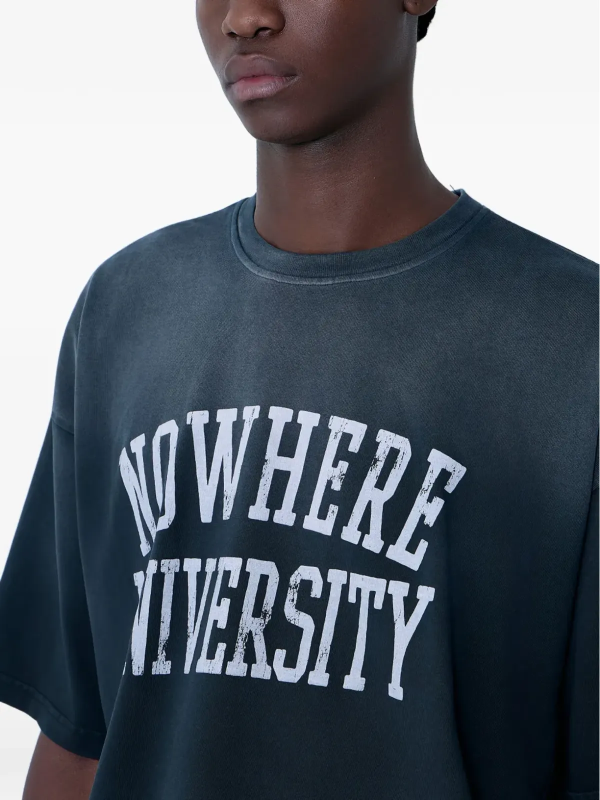 Champion ノーウェア ユニバーシティ Tシャツ - 画像4