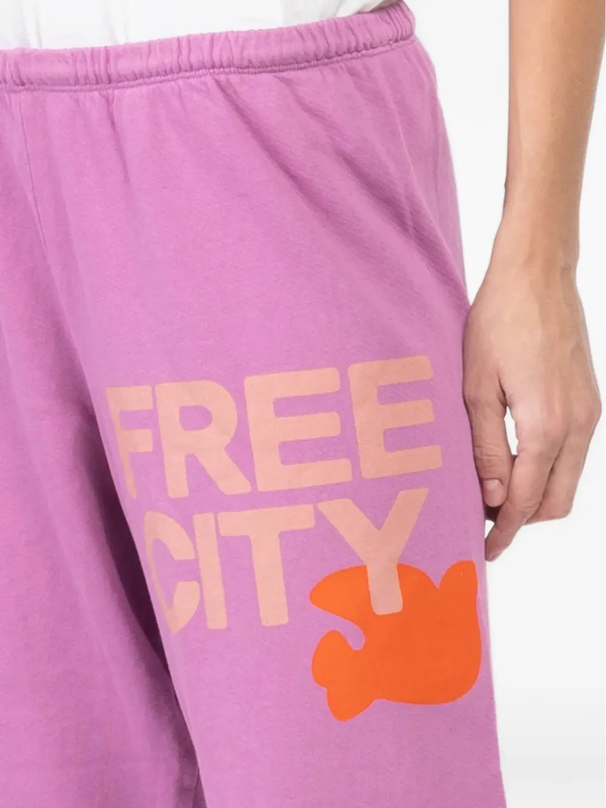 FreeCity 大きなグラフィックプリント スウェットパンツ - 画像5