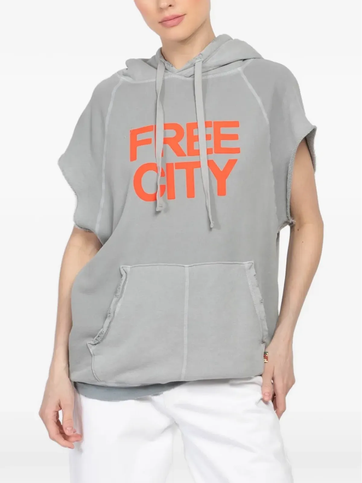 FreeCity フード付きノースリーブフーディー グレー - 画像1