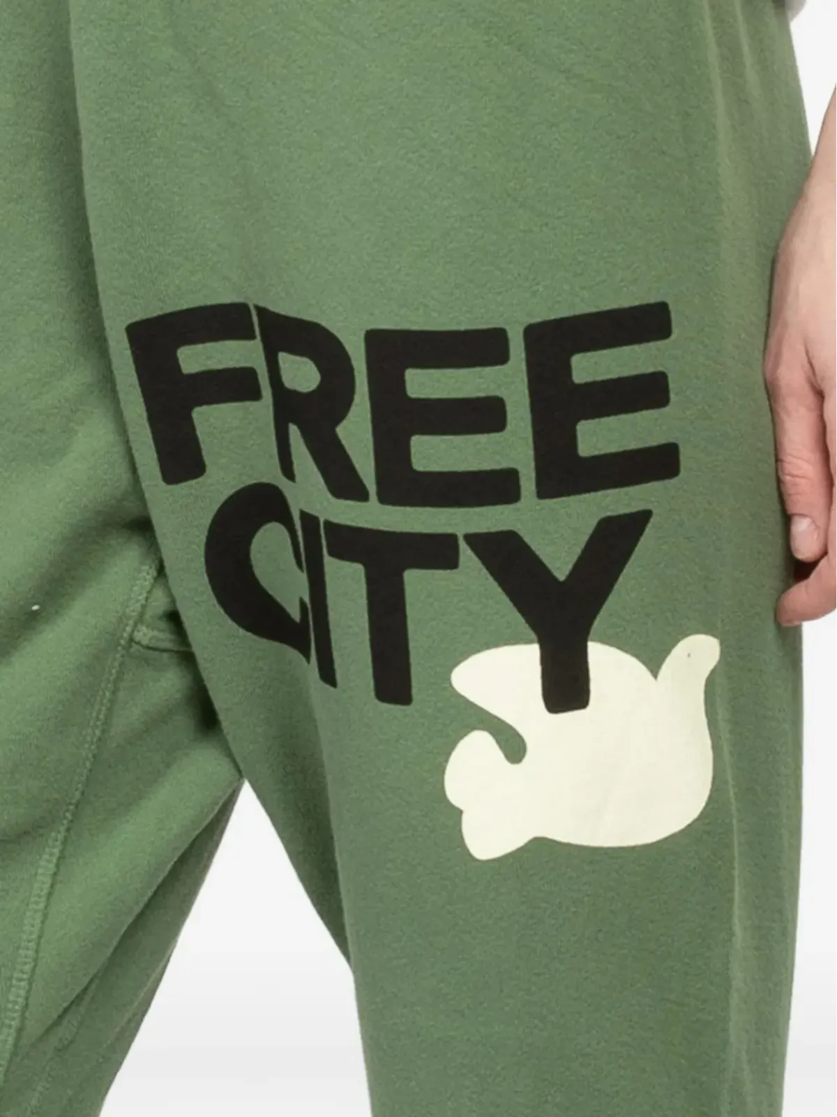 FreeCity トラックパンツ（グラフィックプリント・ドローストリング） - 画像5