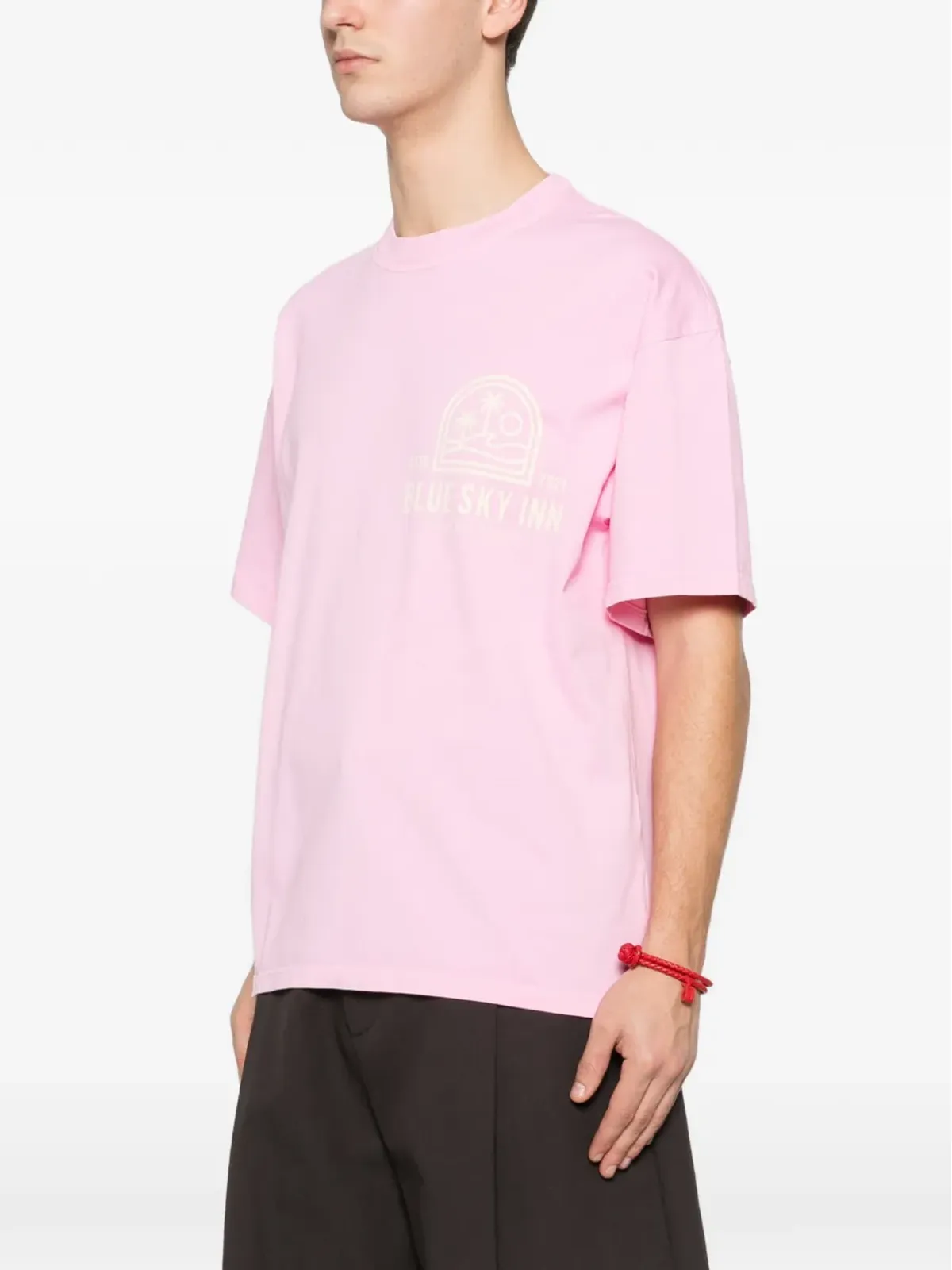 BLUE SKY INN ロゴ入りリゾートTシャツ - 画像4