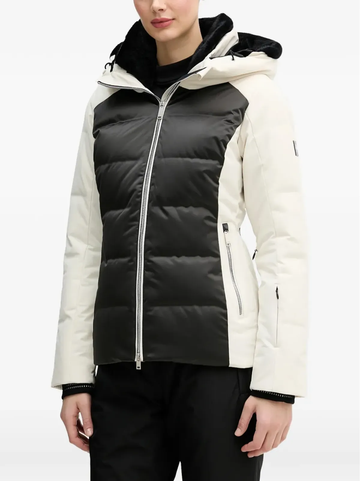 DESCENTE パディドフード付きスキージャケット - 画像3