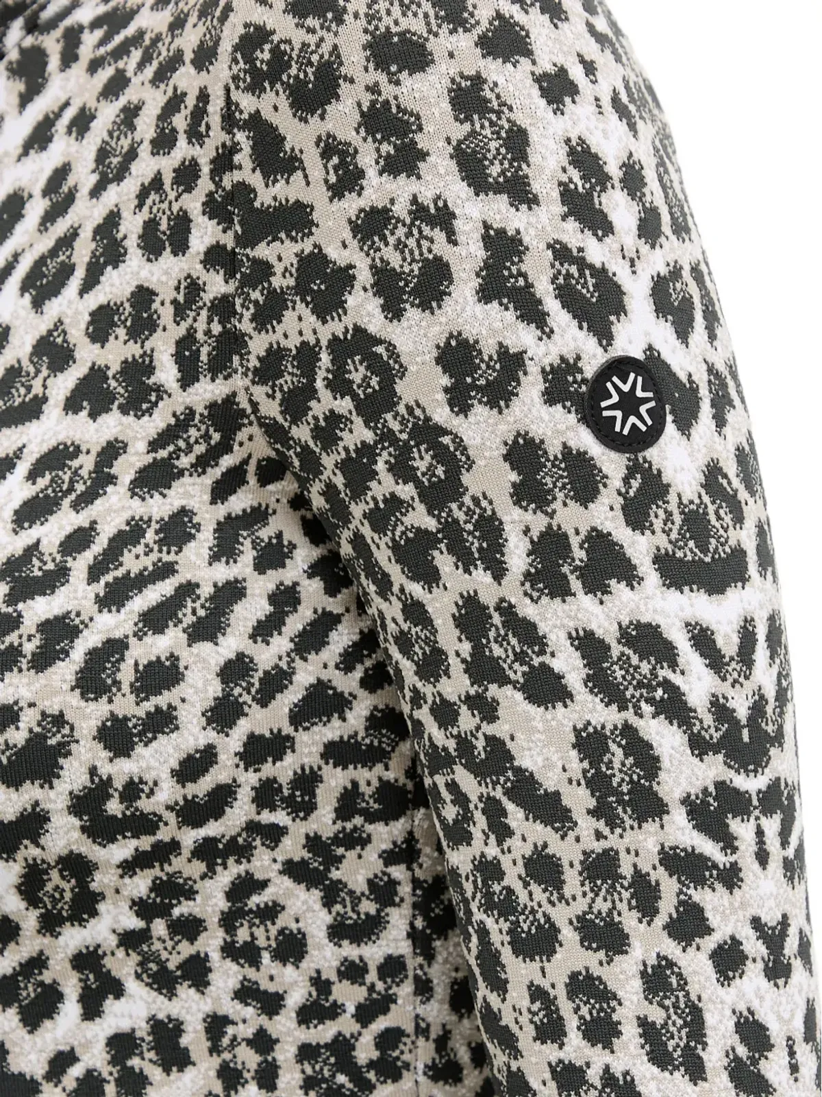 NEWLAND ジップ付き レオパード柄ロンパース - 画像5
