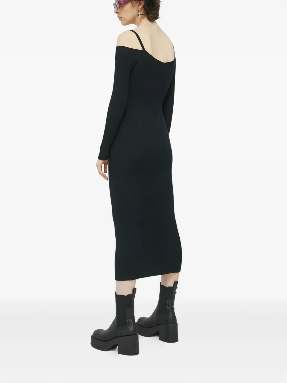 Abercrombie & Fitch オフショルダー Vネック ミディドレス - ブラック - 画像3