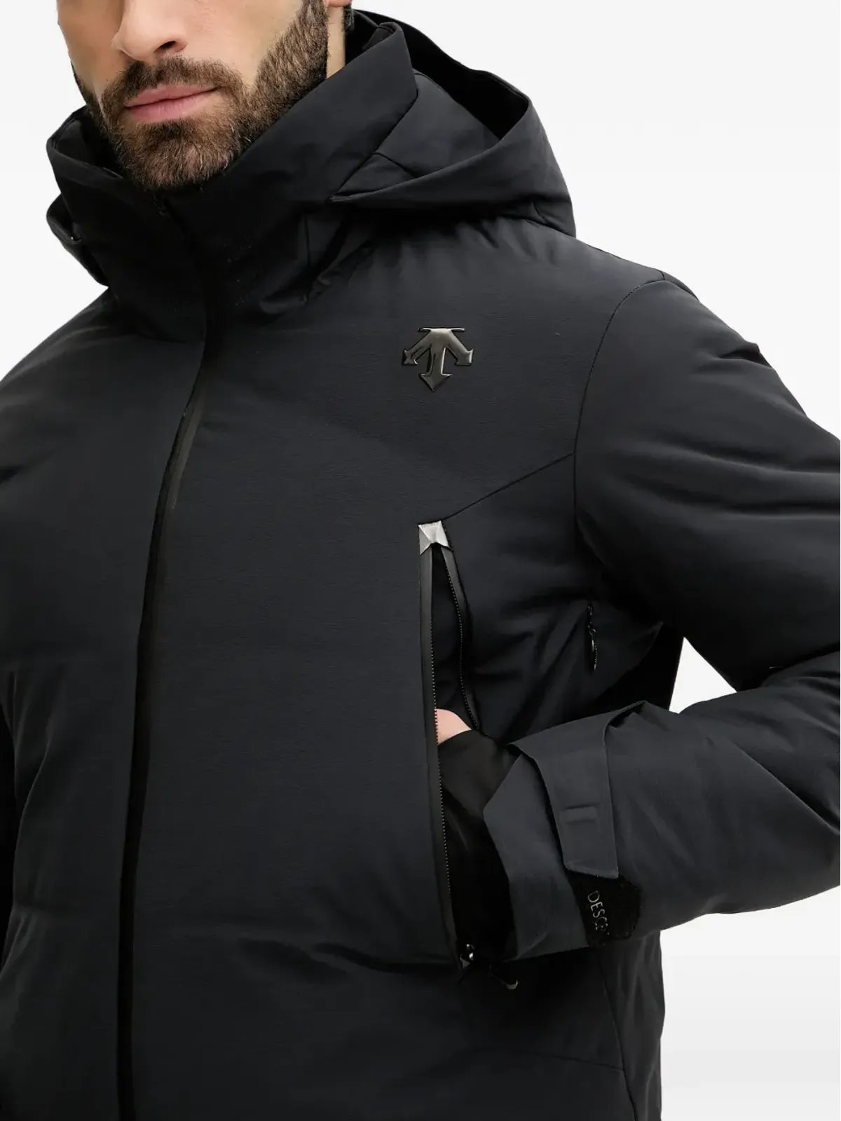 DESCENTE フード付きジップスキージャケット - 画像4
