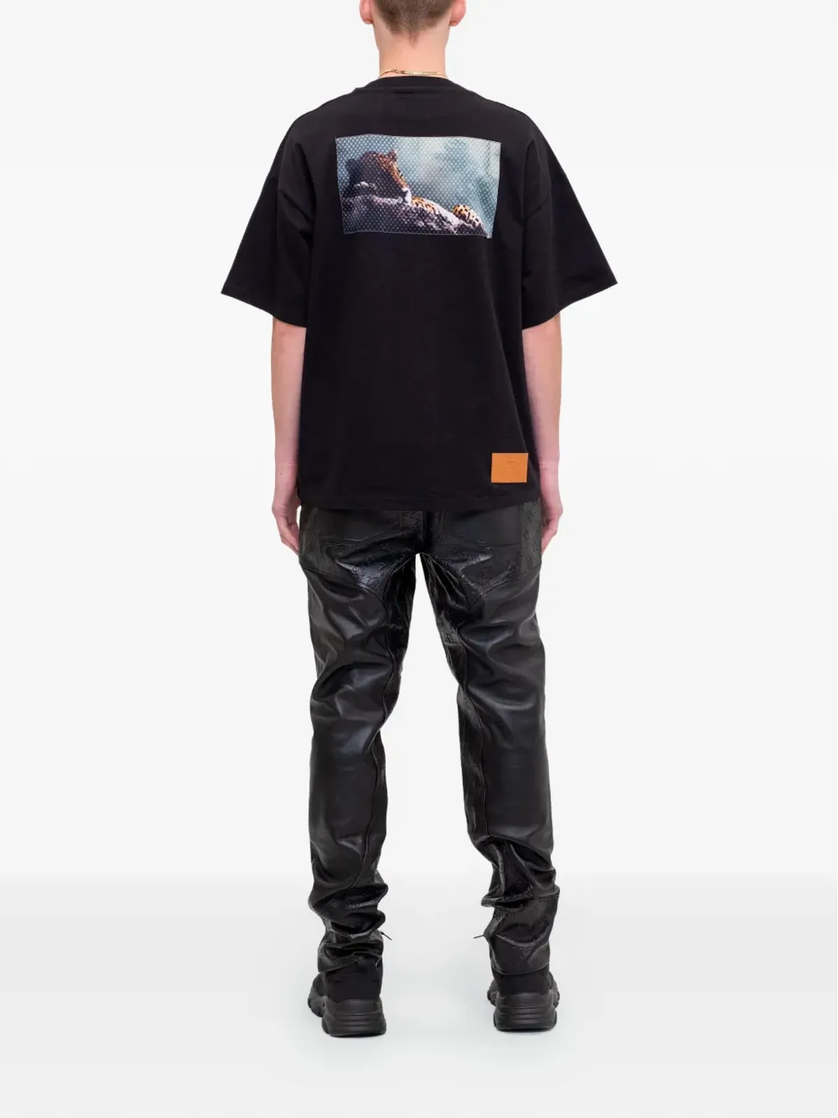 PLACE OF ËLMS アップリケ付きTシャツ - ブラック - 画像4