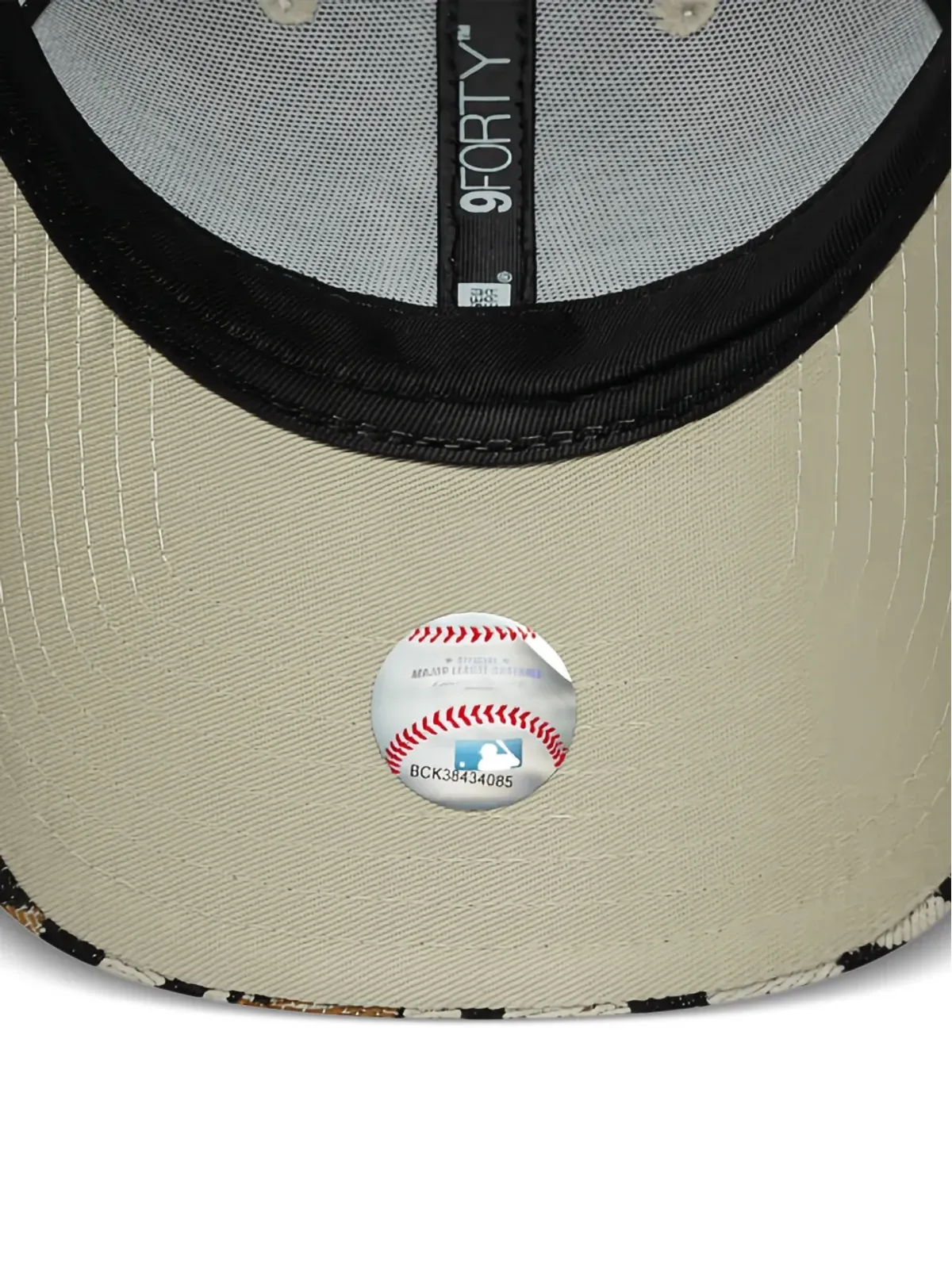 NEW ERA CAP 9Forty レオパード柄ベースボールキャップ - 画像5