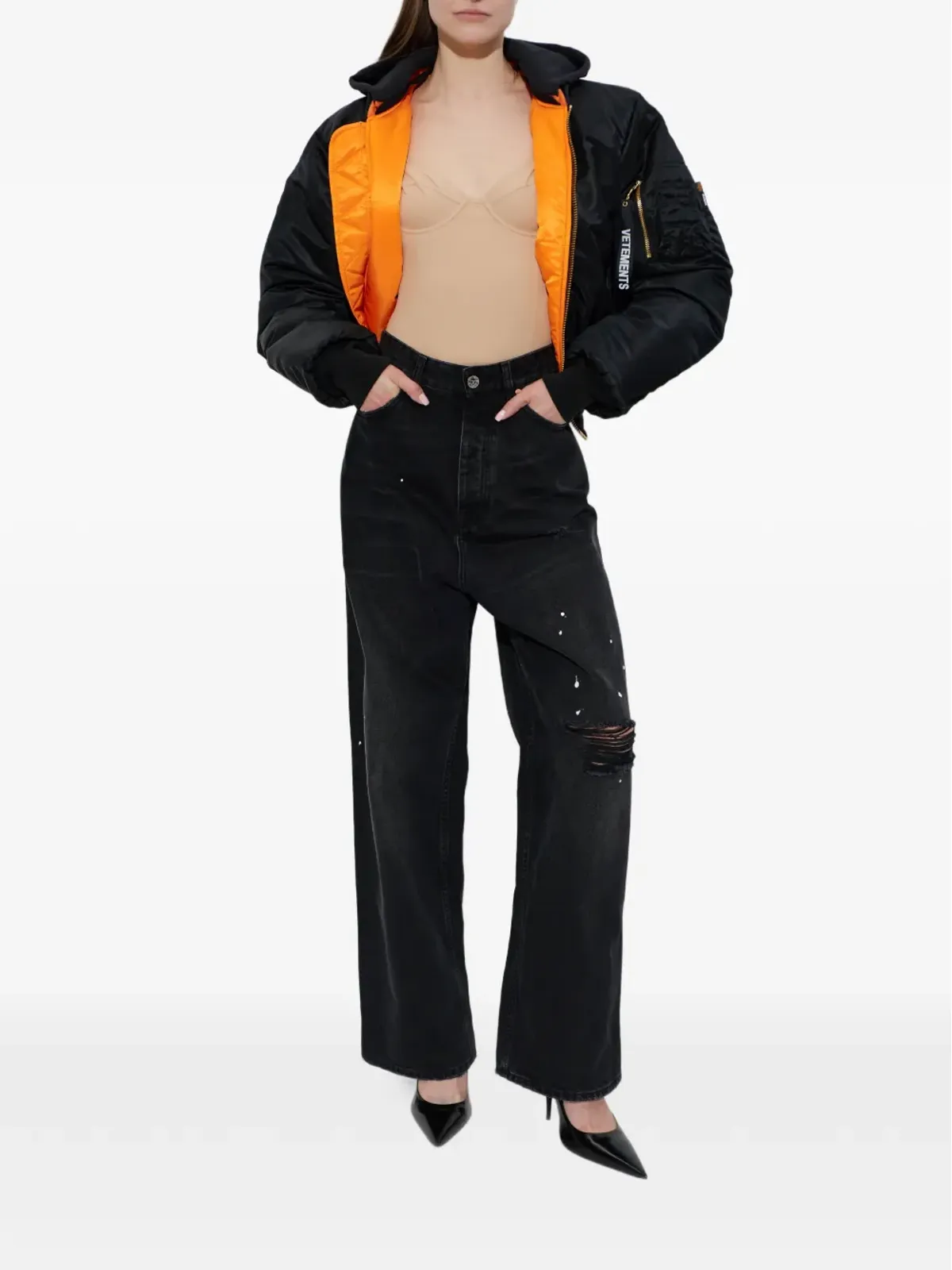 VETEMENTS ダメージ加工スプラッタージーンズ - 画像2
