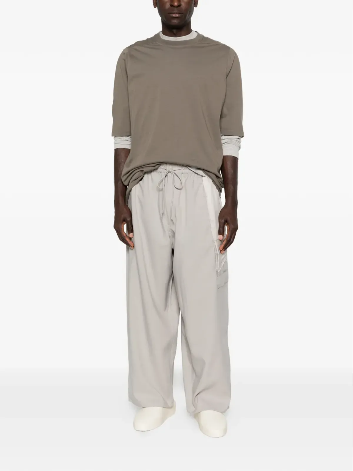 Y-3 ドローコード付きマルチポケットパンツ - 画像2