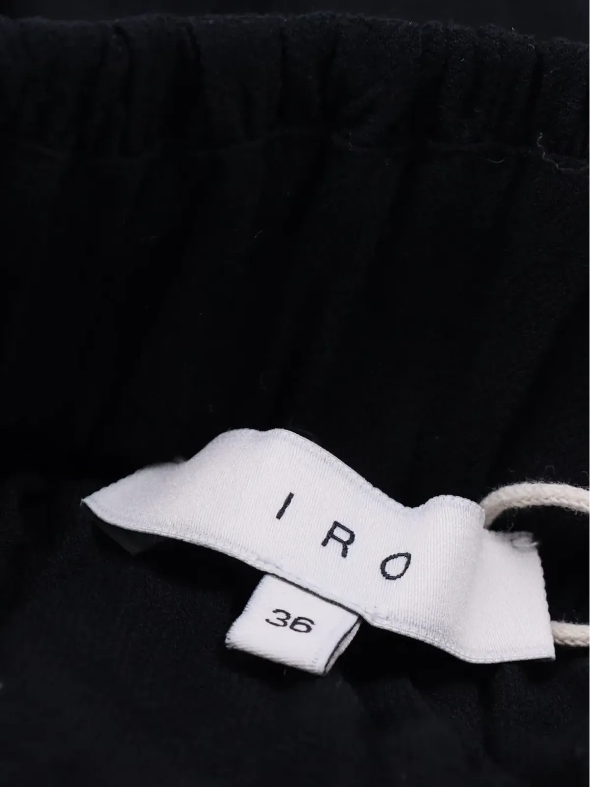 IRO ダヴィニア エラスティケーテッド ショーツ - ブラック - 画像4