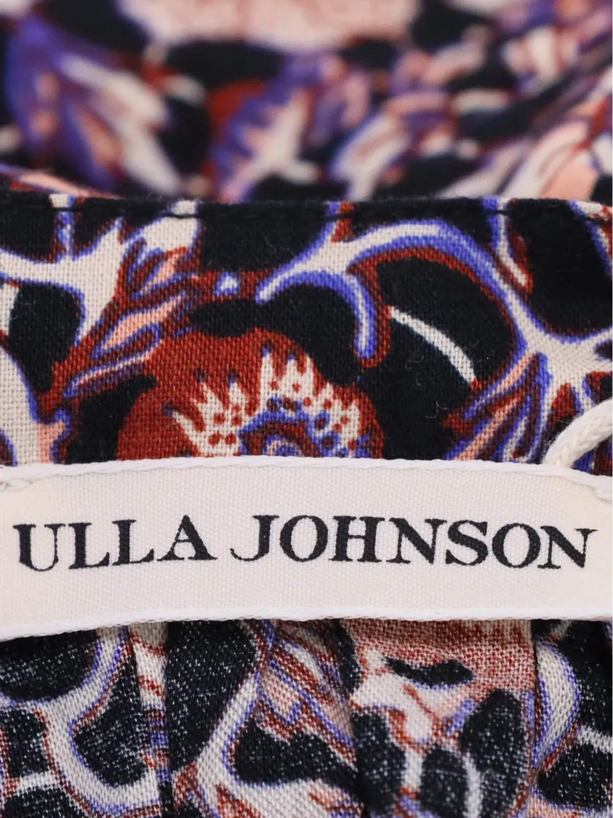 Ulla Johnson 花柄プリント・パフスリーブトップ（ブラック） - 画像4