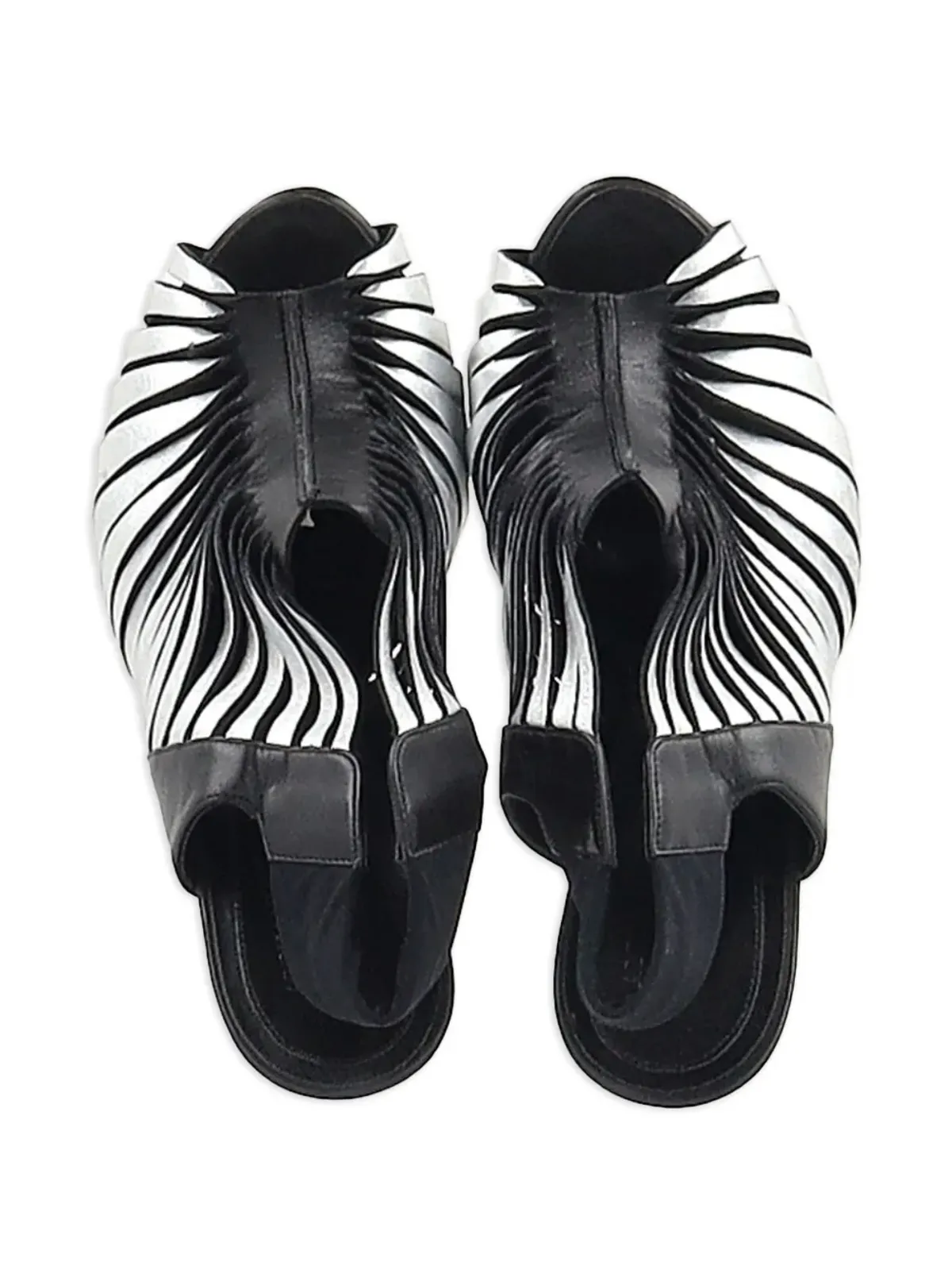 Alexander McQueen ビンテージ ピープトゥー・スリングバック・パンプス - ブラック - 画像4