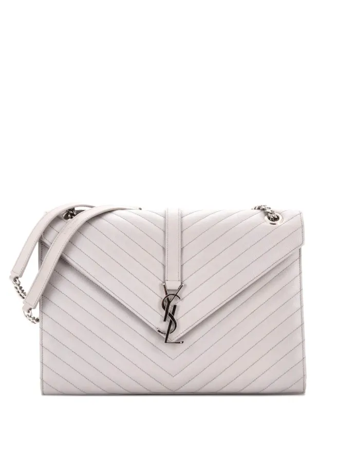 Saint Laurent Pre-Owned Saint Laurent Pre-Owned Classic Monogram Envelope Satchel Matelasse Chevron Leather Large shoulder bag - Greyの商品画像
