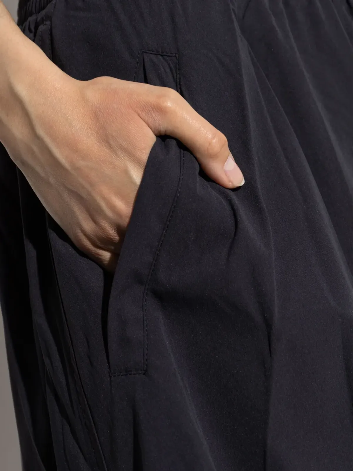Balenciaga エラスティックウェストポケット付きスカート - 画像5