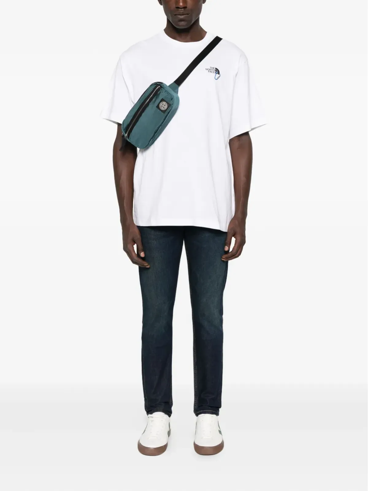 Levi's フェード加工ジーンズ ブルー - 画像2