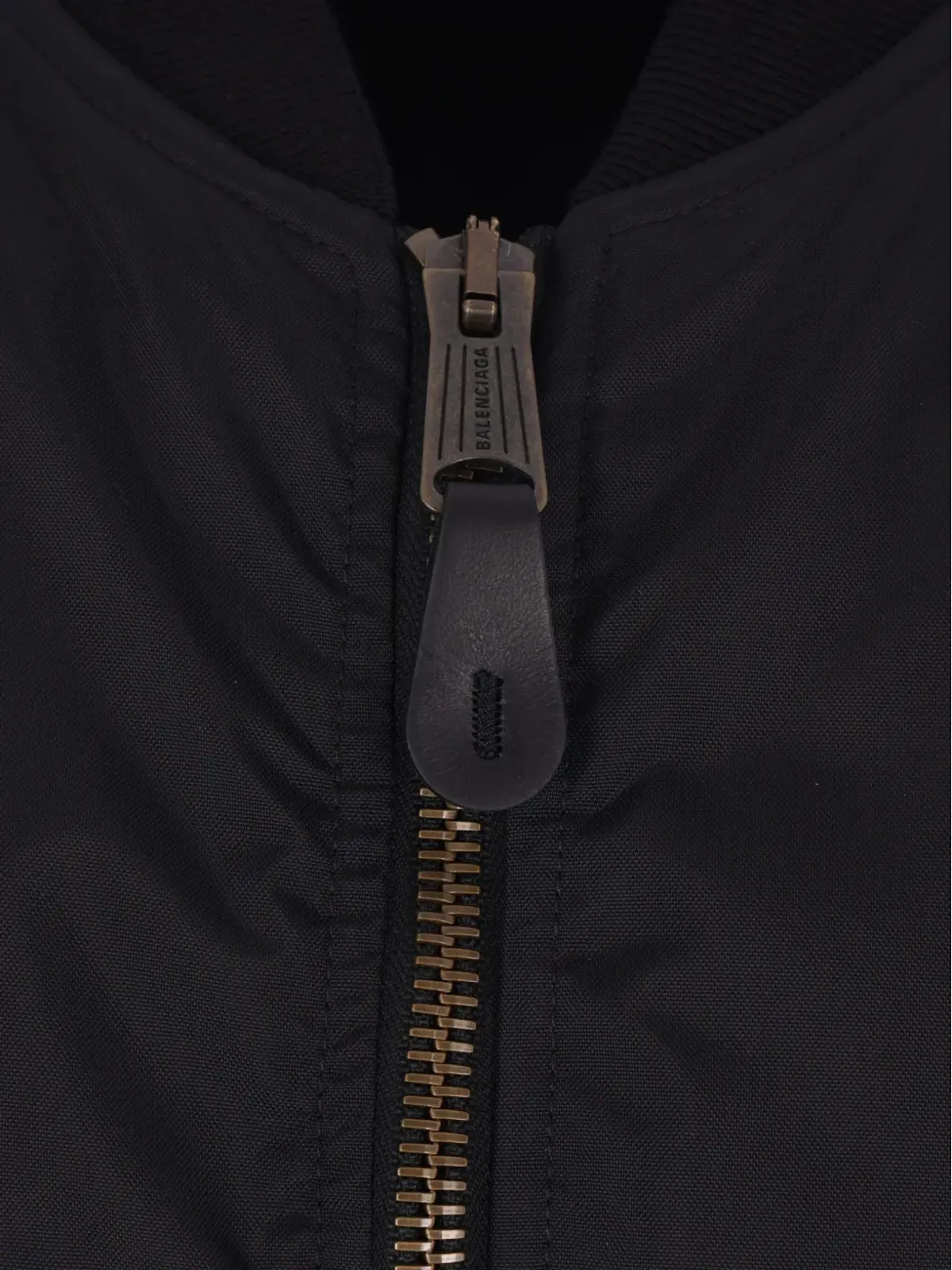 Balenciaga パデッドボンバージャケット - 画像3