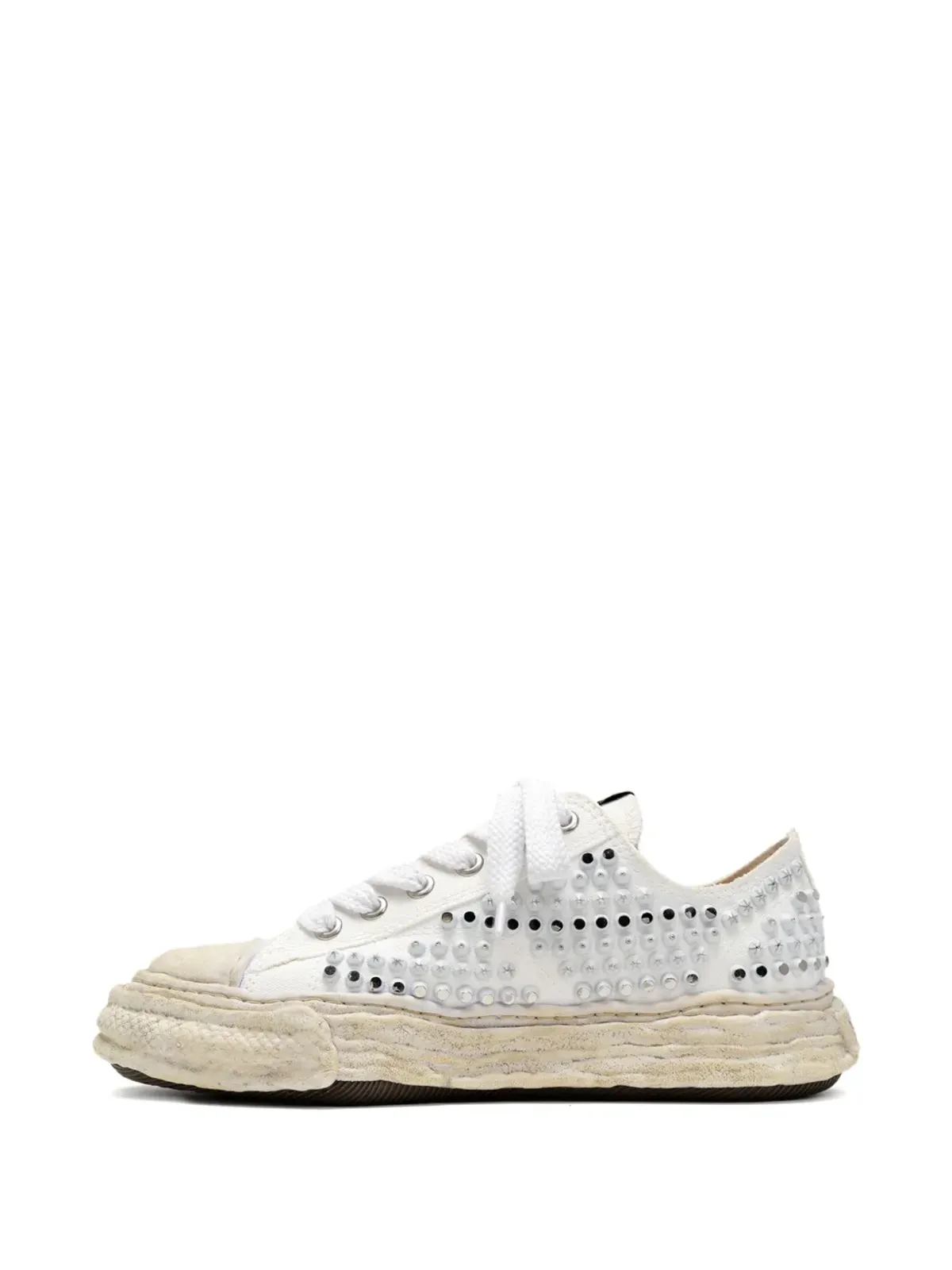 Maison MIHARA YASUHIRO スタッズ付きキャンバス ローカットスニーカー - ホワイト - 画像3