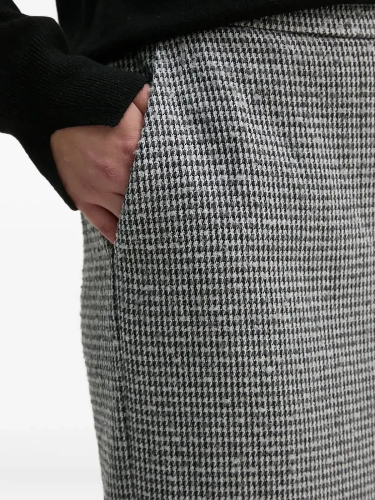 Sandro Ferrone ハウンドトゥース柄ポケット付きミディスカート - Black - 画像3