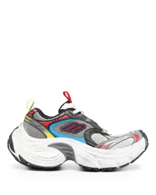 Balenciaga 多面パネルの厚底スニーカー（グレー） - サムネイル1