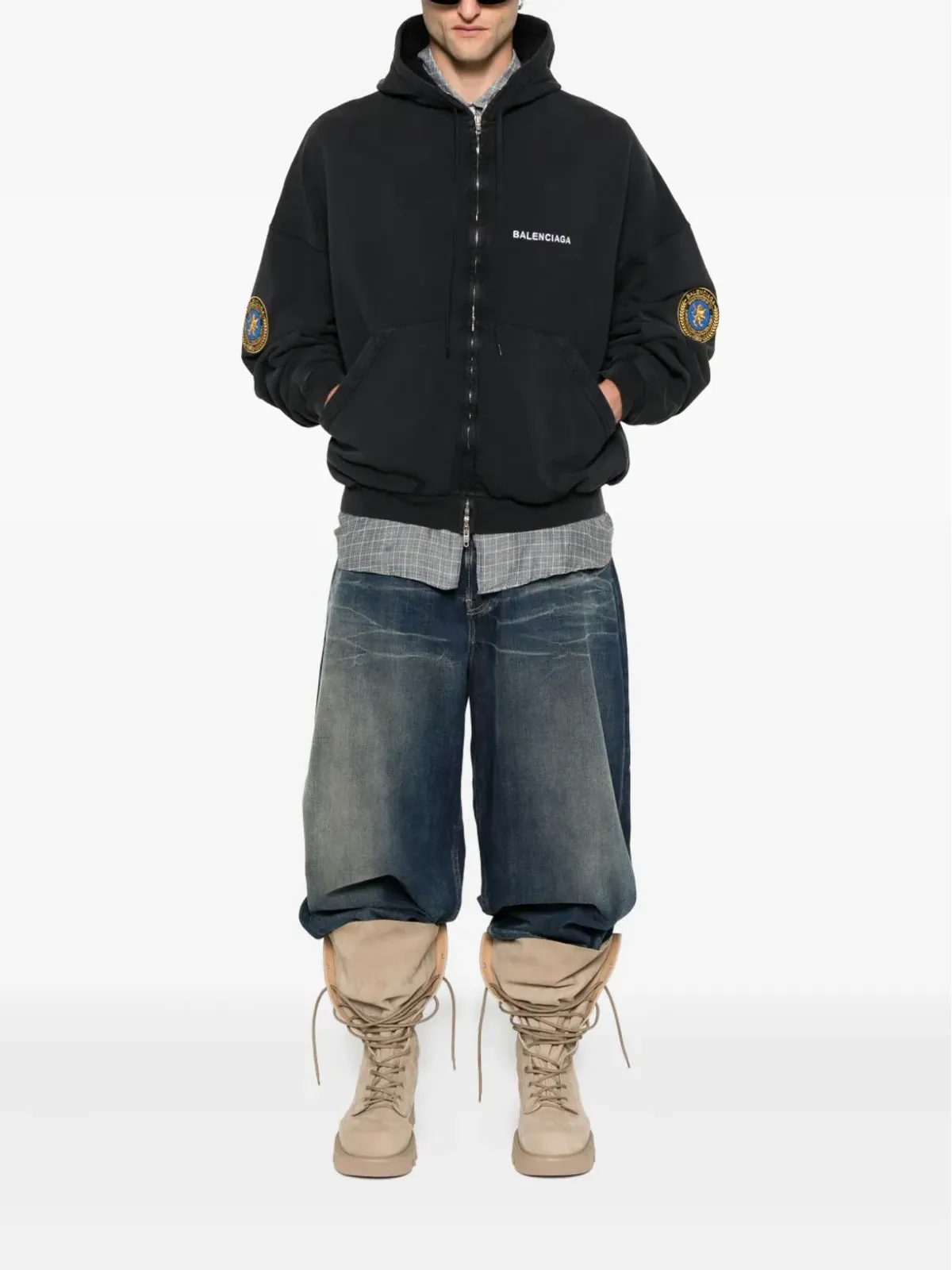 Balenciaga ユニフォームパッチ付きフーディー - 画像2