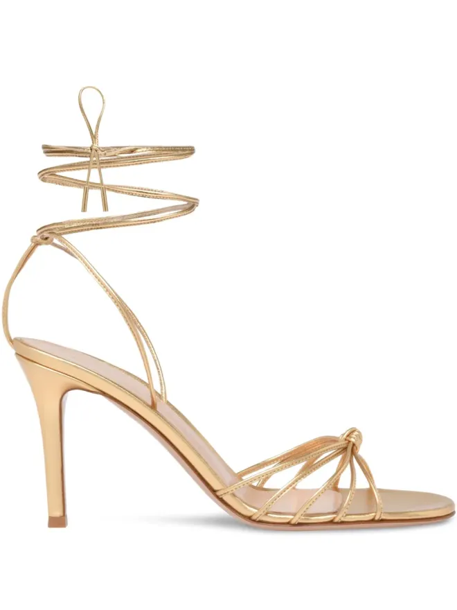 Gianvito Rossi Gianvito Rossi ノットディテール レースアップサンダル ゴールドの商品画像