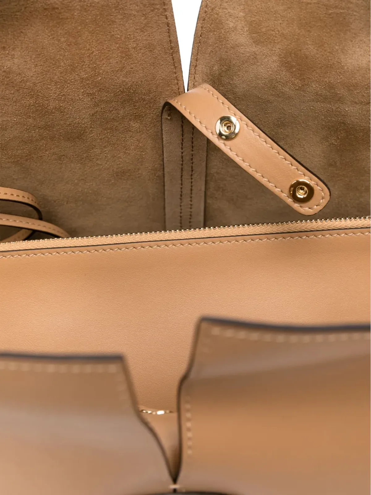 Tod's ダブルハンドル レザートートバッグ - 画像5