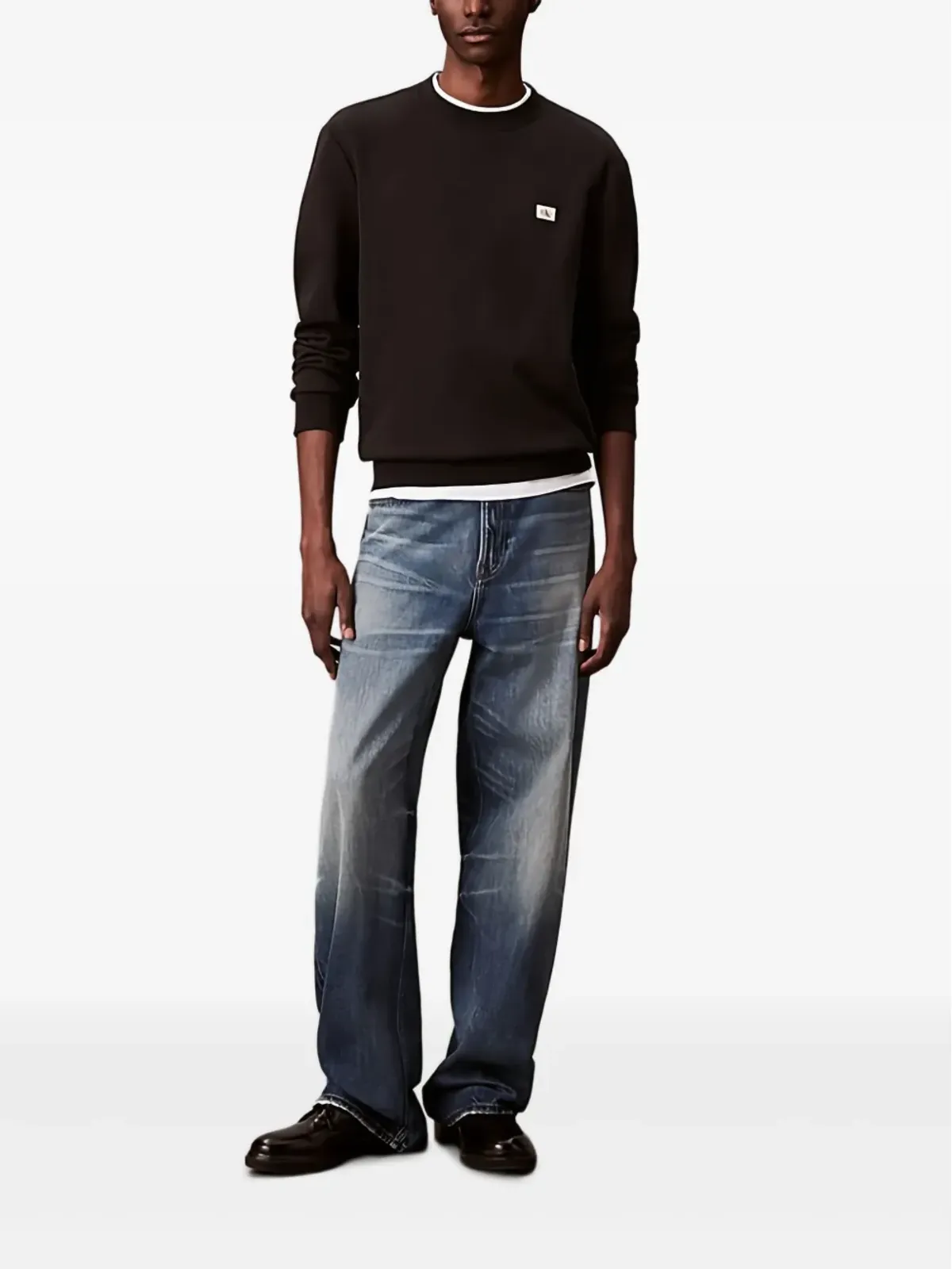 Calvin Klein ロゴパッチ クルーネック スウェット - 画像2