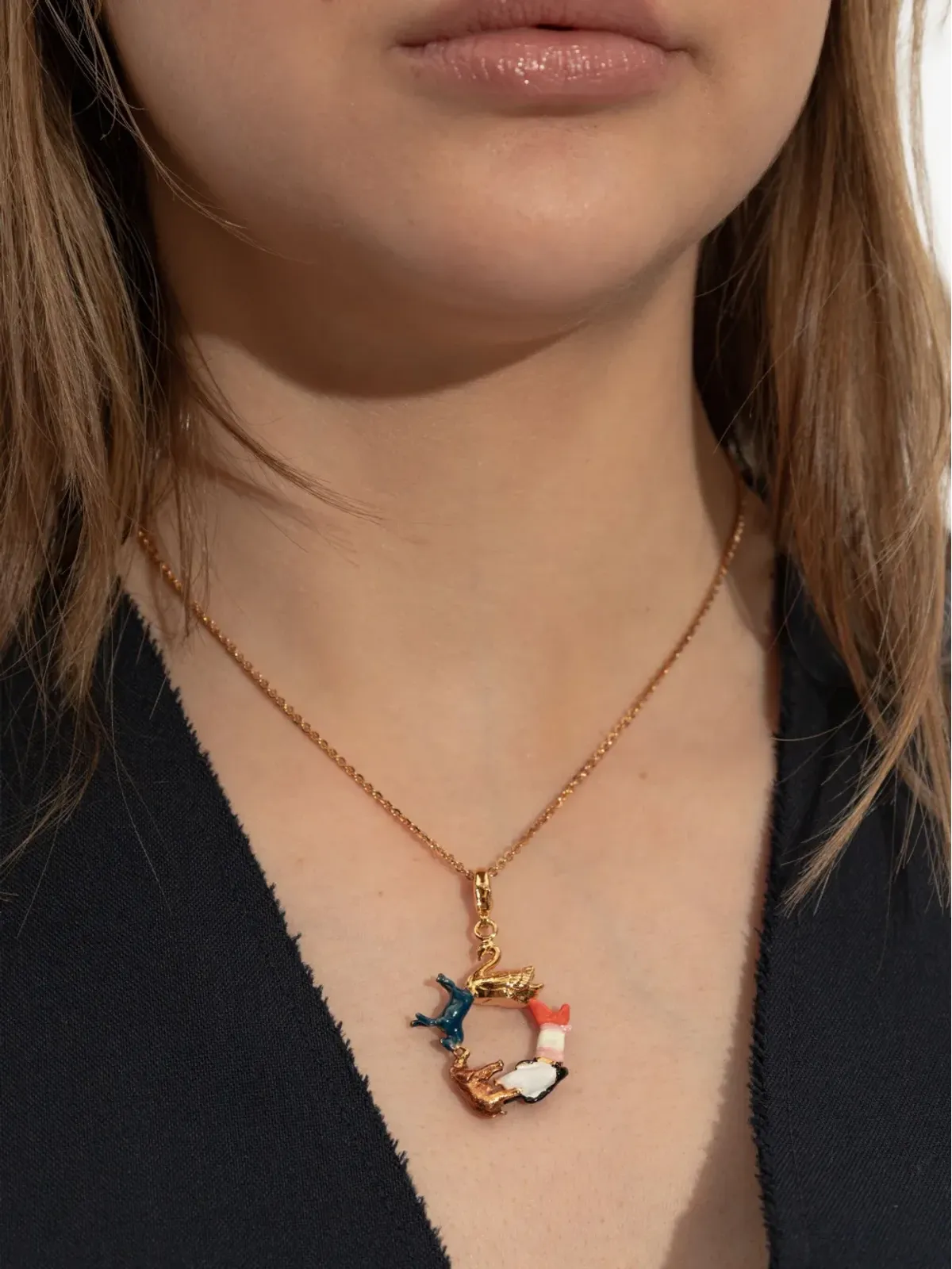 Marni Alphabet O animal-circle pendant - Gold - 画像2