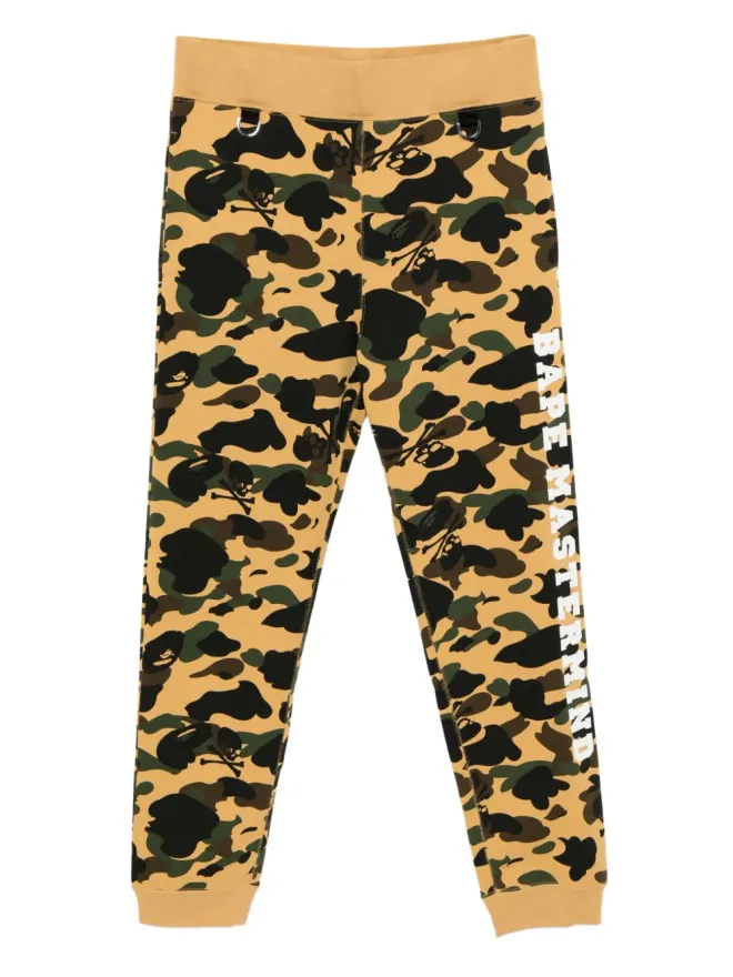 mastermind JAPAN Mastermind Japan グラフィックプリントパンツ ブラウンの商品画像