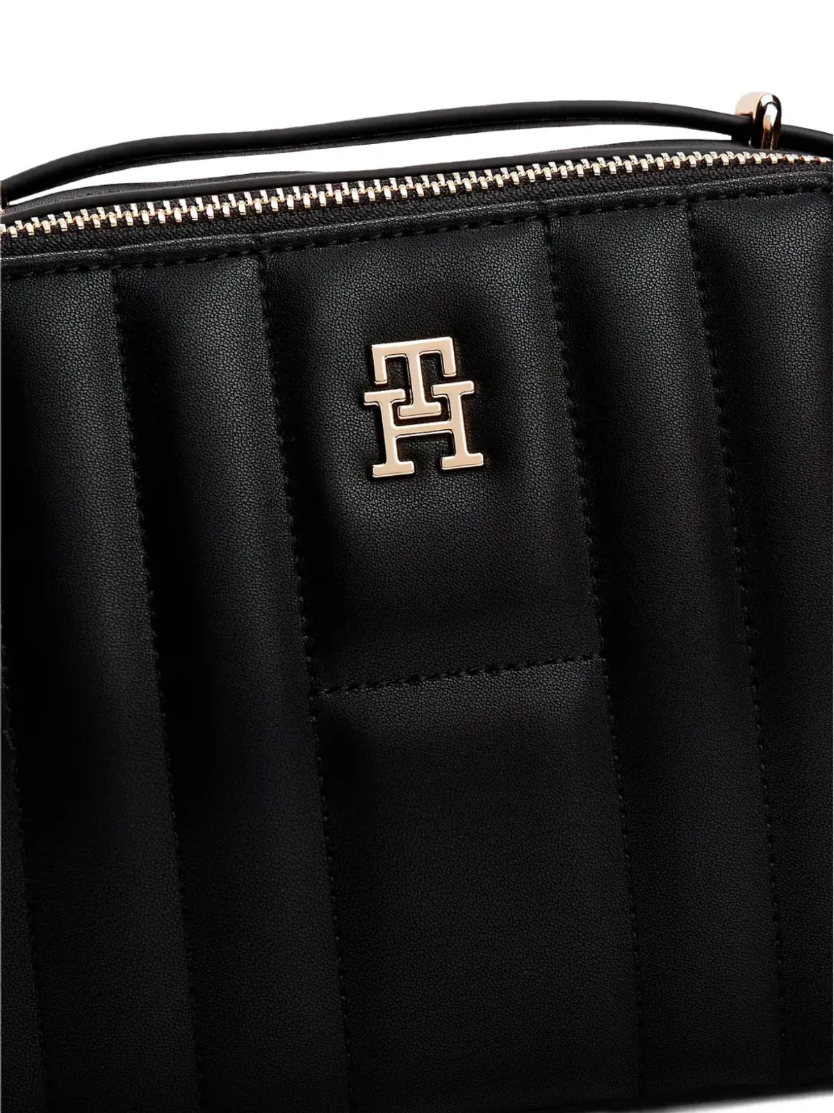 Tommy Hilfiger キルティング ロゴプレート ショルダーバッグ - 画像5