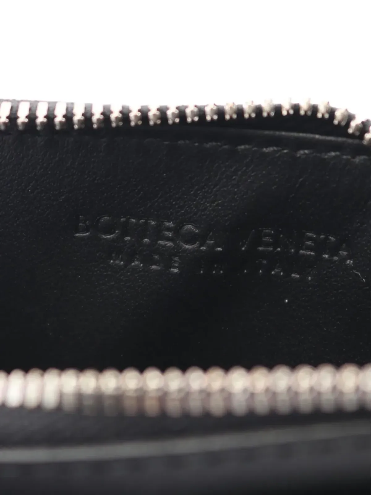 Bottega Veneta ビンテージ 2021 イントレチャート レザー ウォレット - 画像4