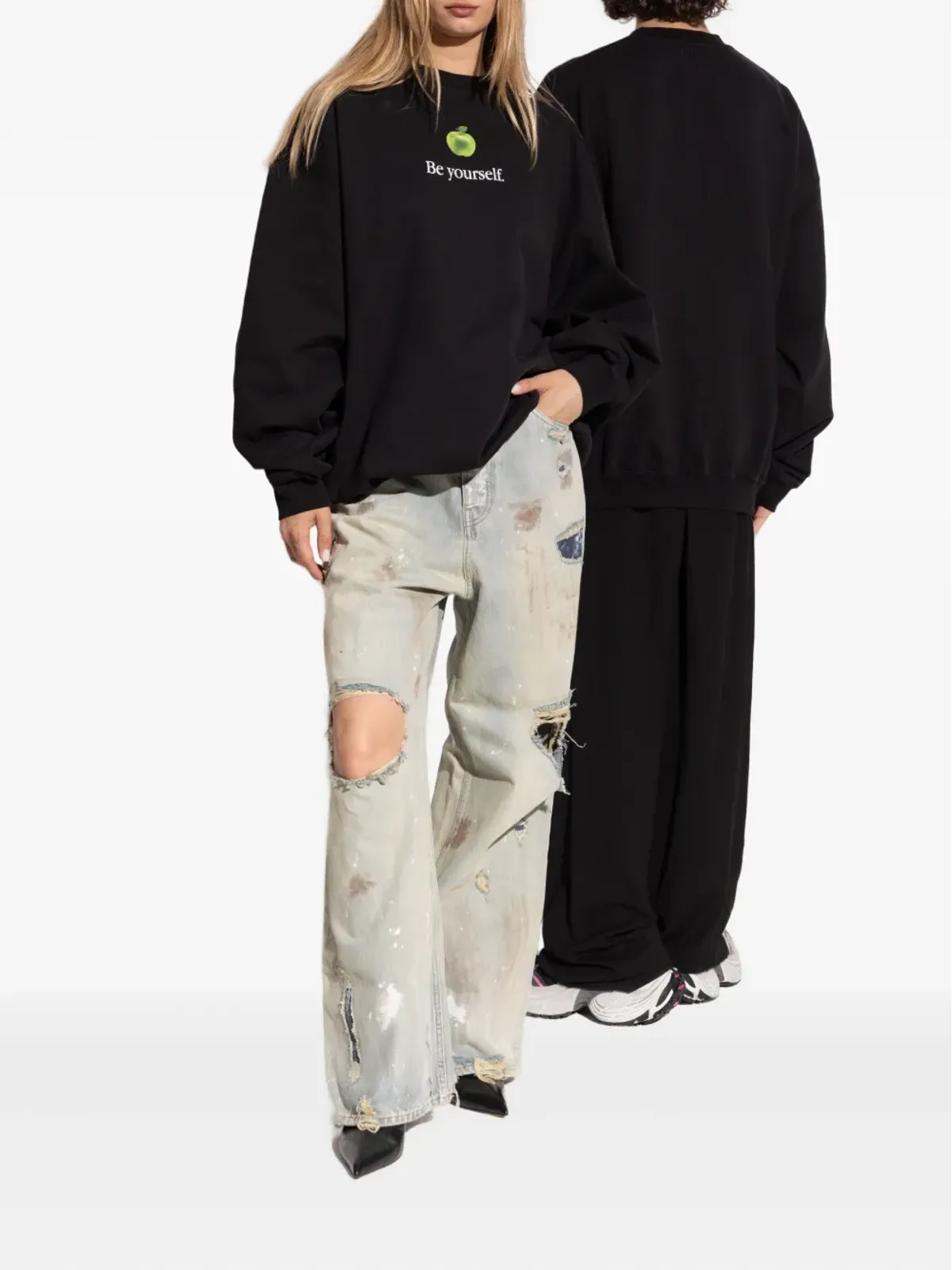 VETEMENTS アップルプリント スウェットシャツ - 画像2
