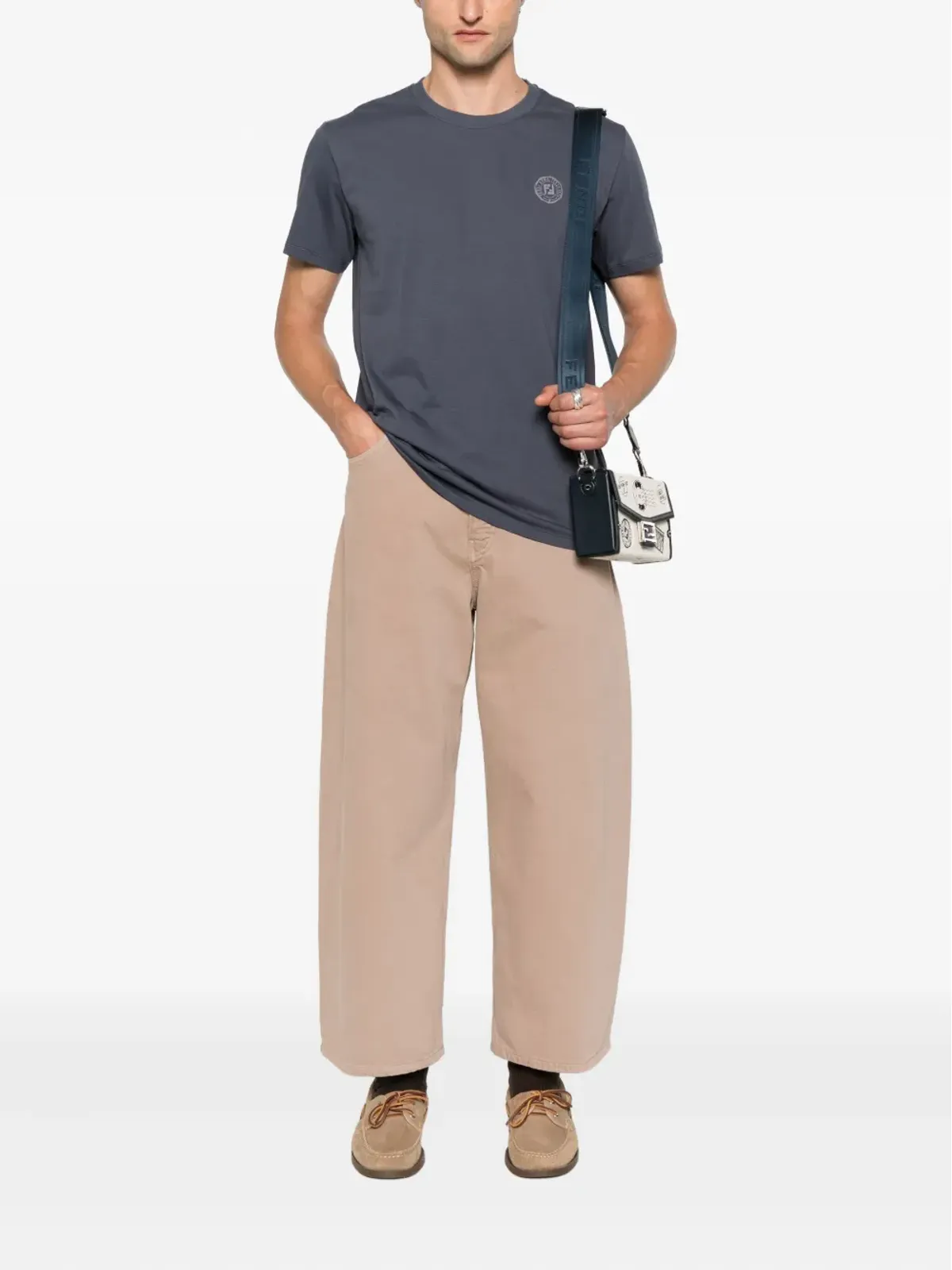 FENDI ロゴディテール クルーネック Tシャツ - 画像2