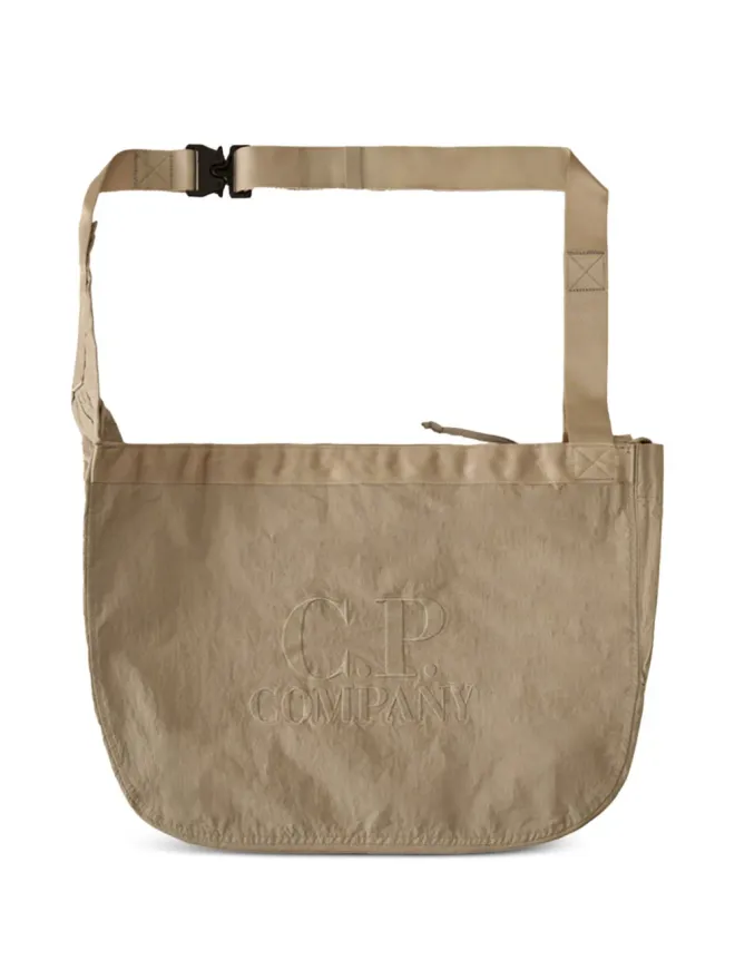 C.P. Company C.P. Company ロゴ刺繍入りショルダーバッグの商品画像
