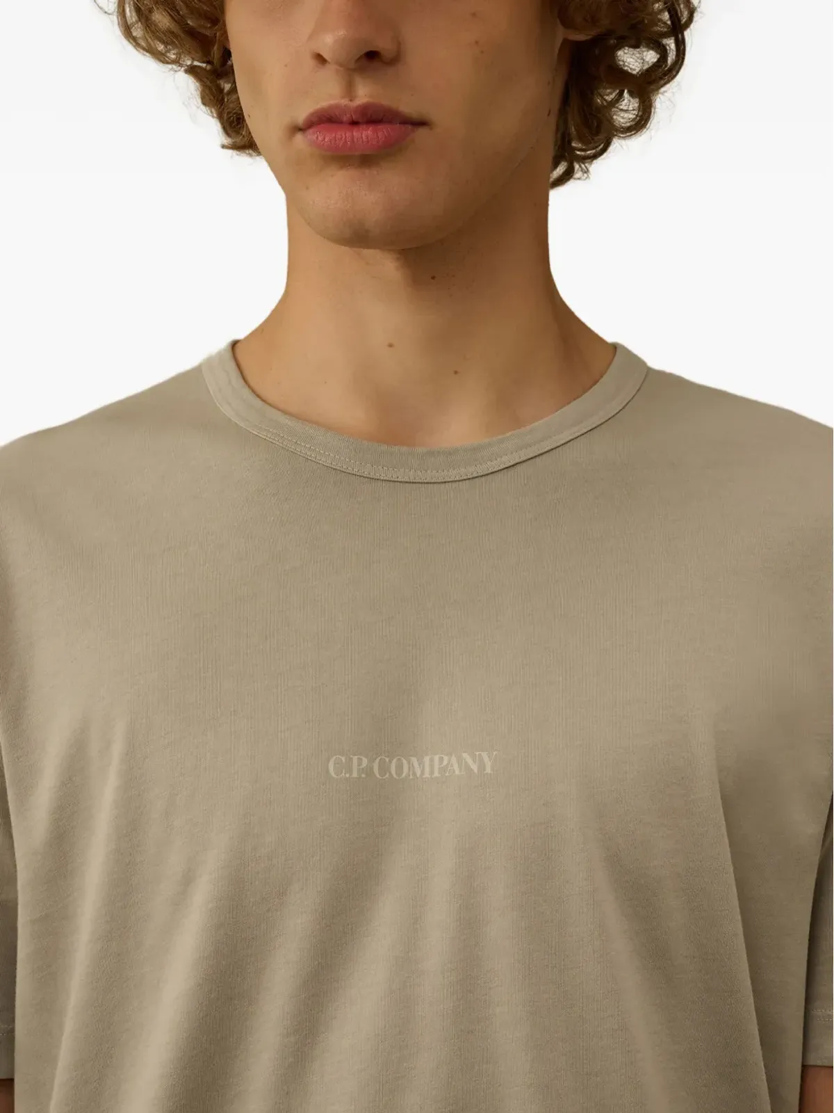 C.P. Company 刺繍ロゴTシャツ - 画像5