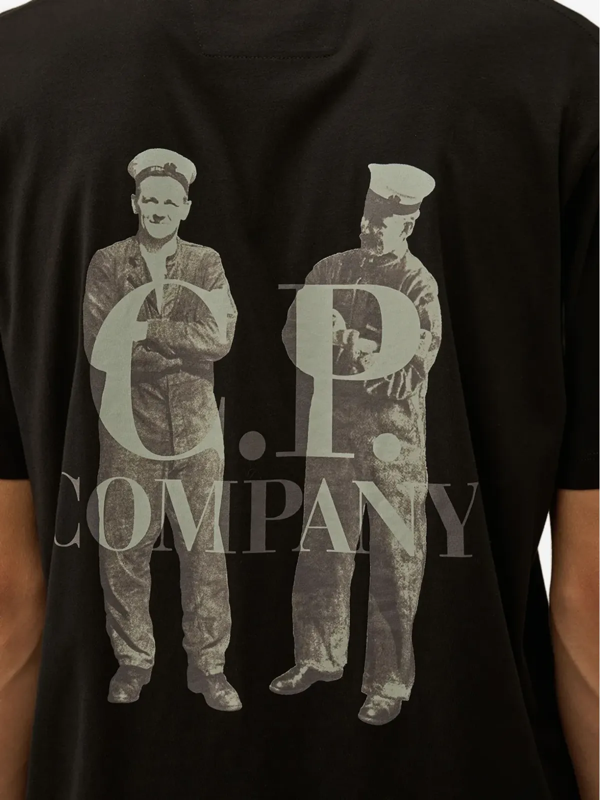 C.P. Company ロゴプリント グラフィックプリント Tシャツ ブラック - 画像5