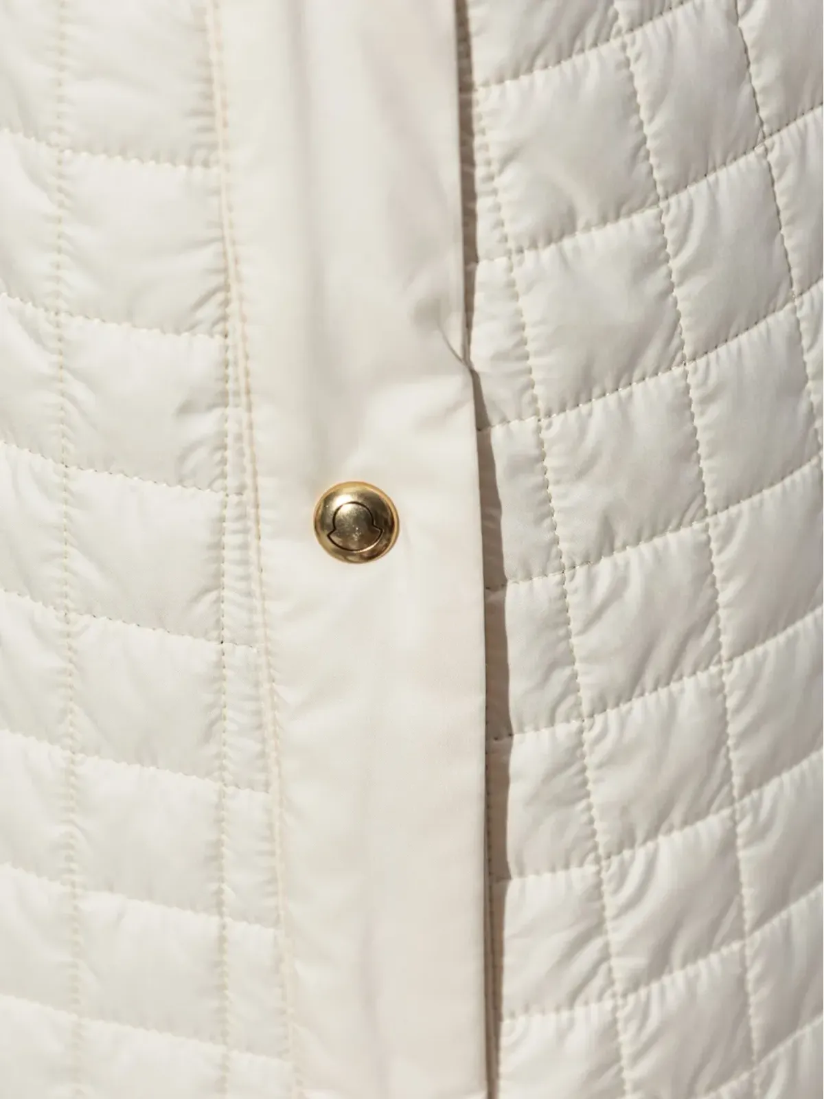 Moncler キルト加工ボタン留めミディスカート - 画像5