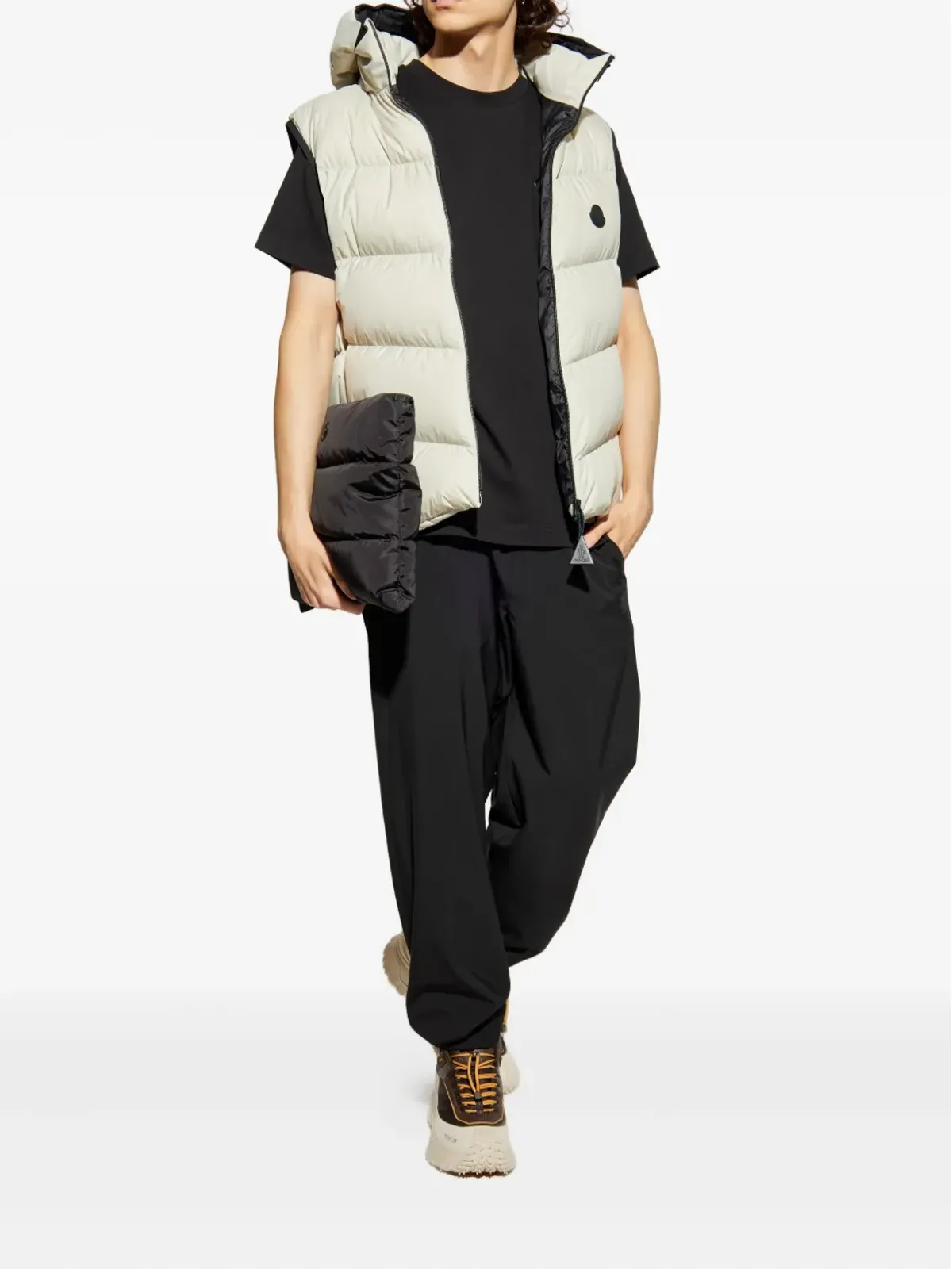Moncler ロゴエンボス コットンTシャツ - 画像2