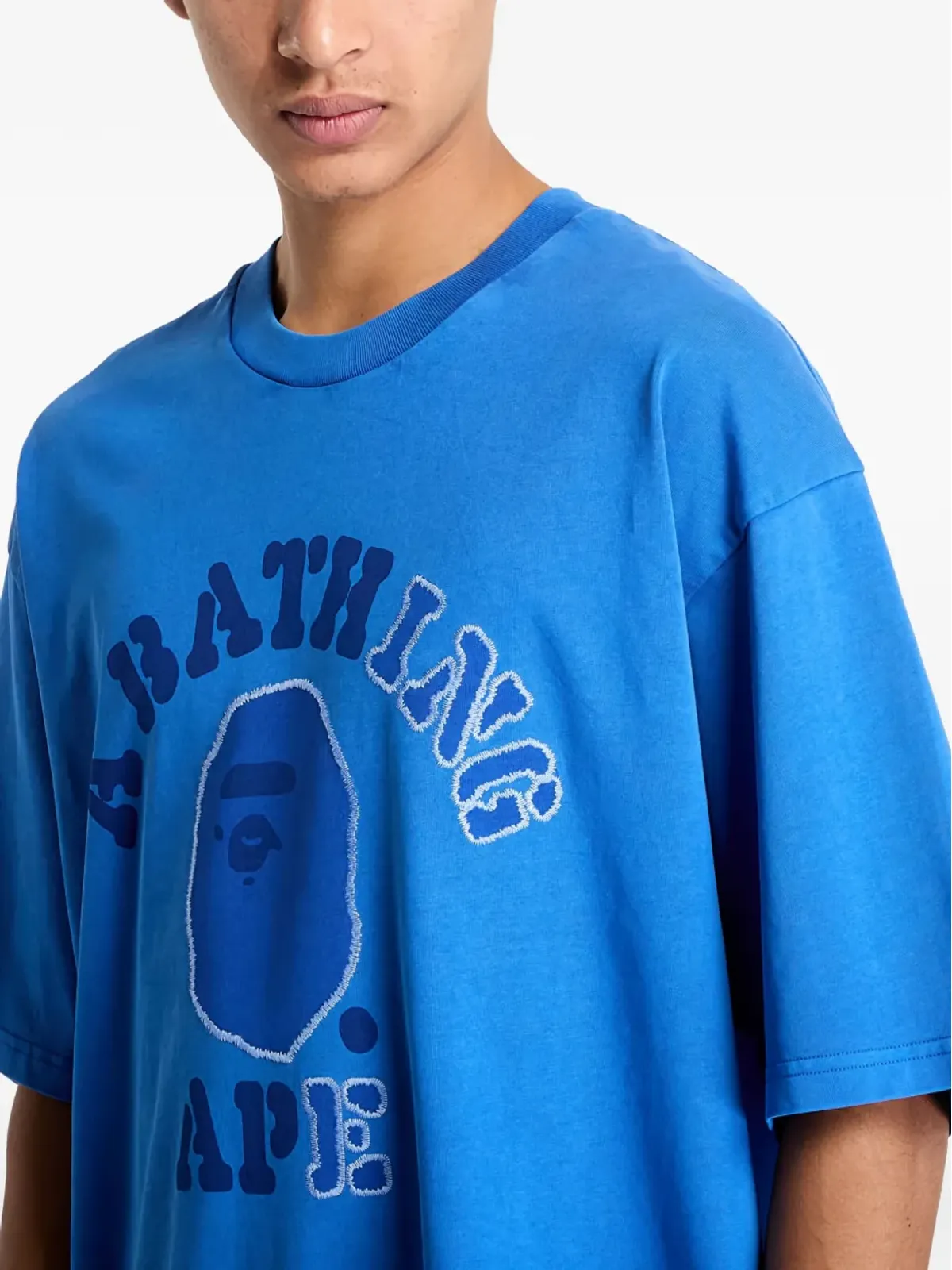 A BATHING APE® 文字プリントTシャツ - 画像4