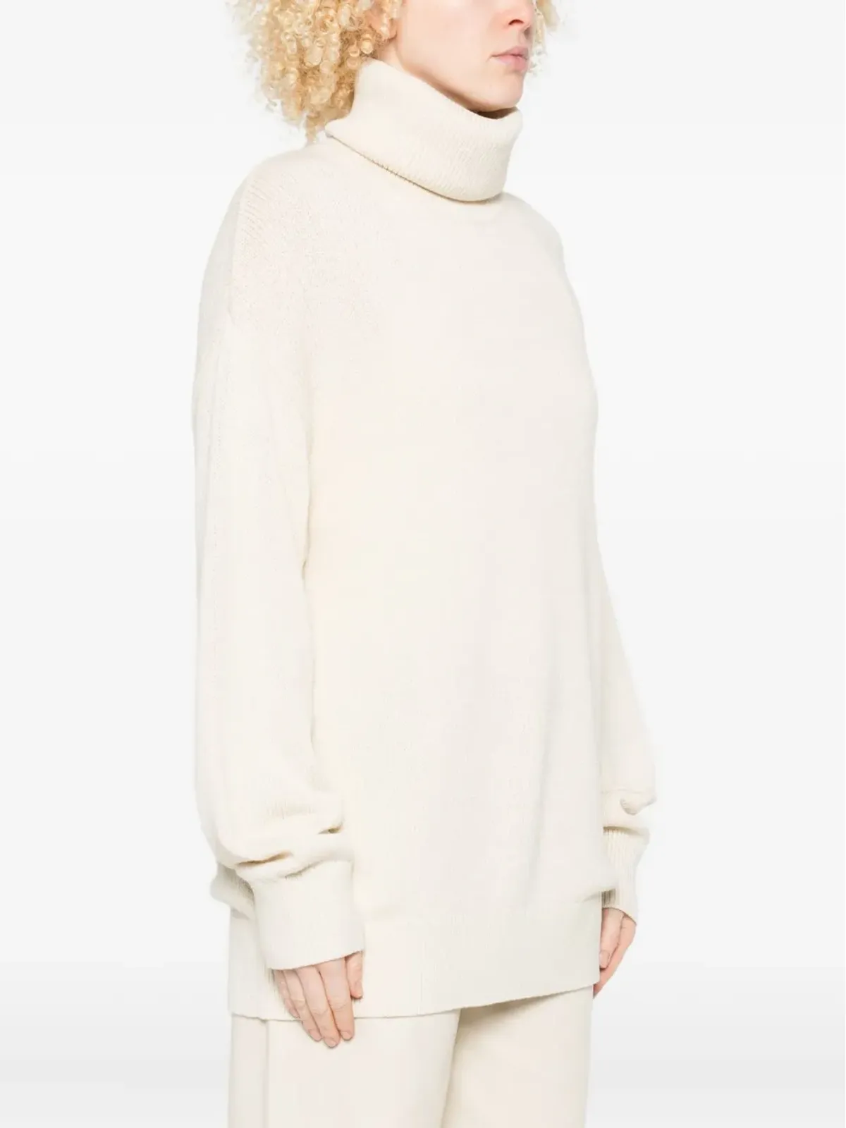 TOTEME ロングライン タートルネック ニット - White - 画像3
