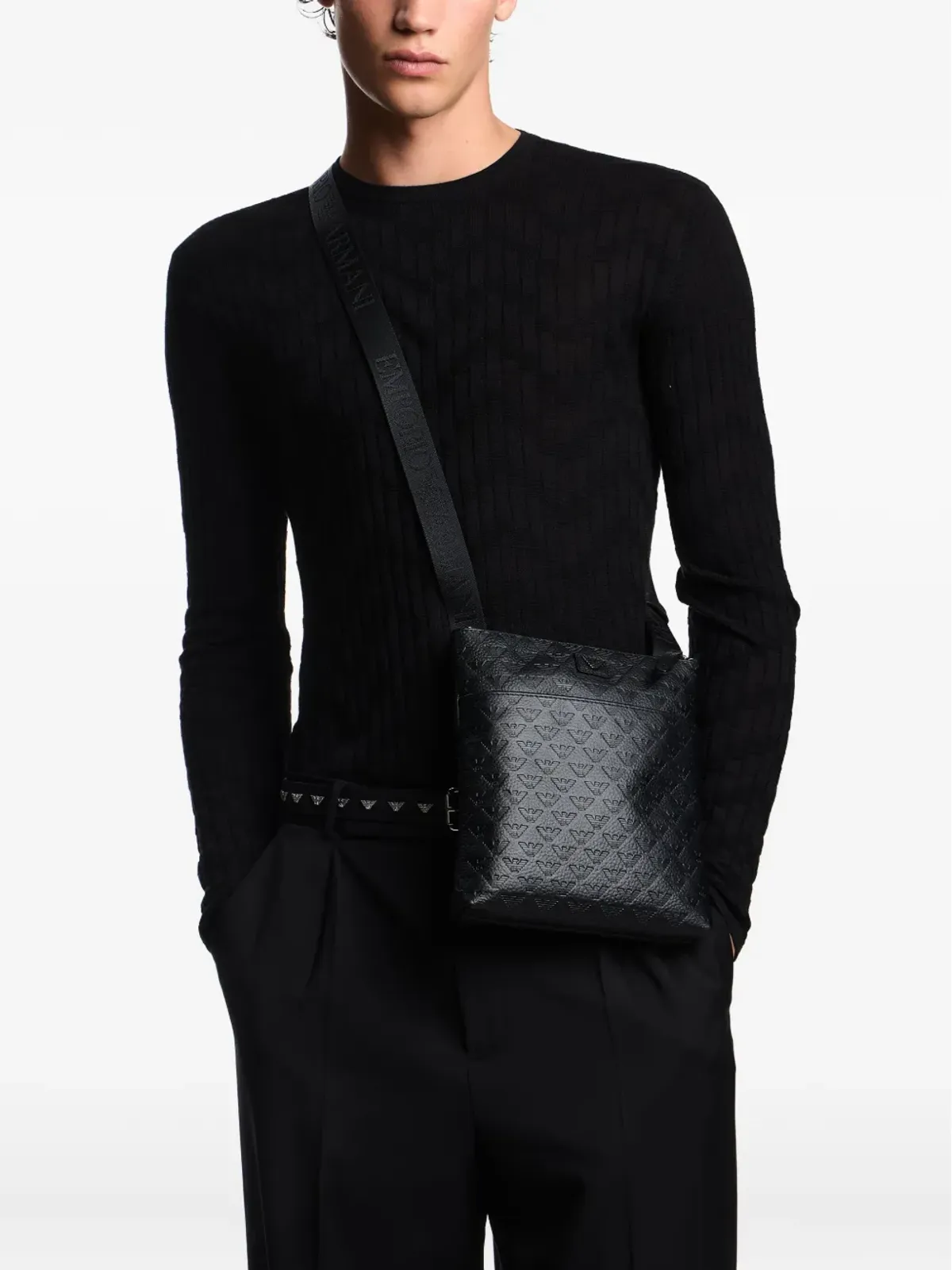 Emporio Armani ロゴ メッセンジャーバッグ - 画像2